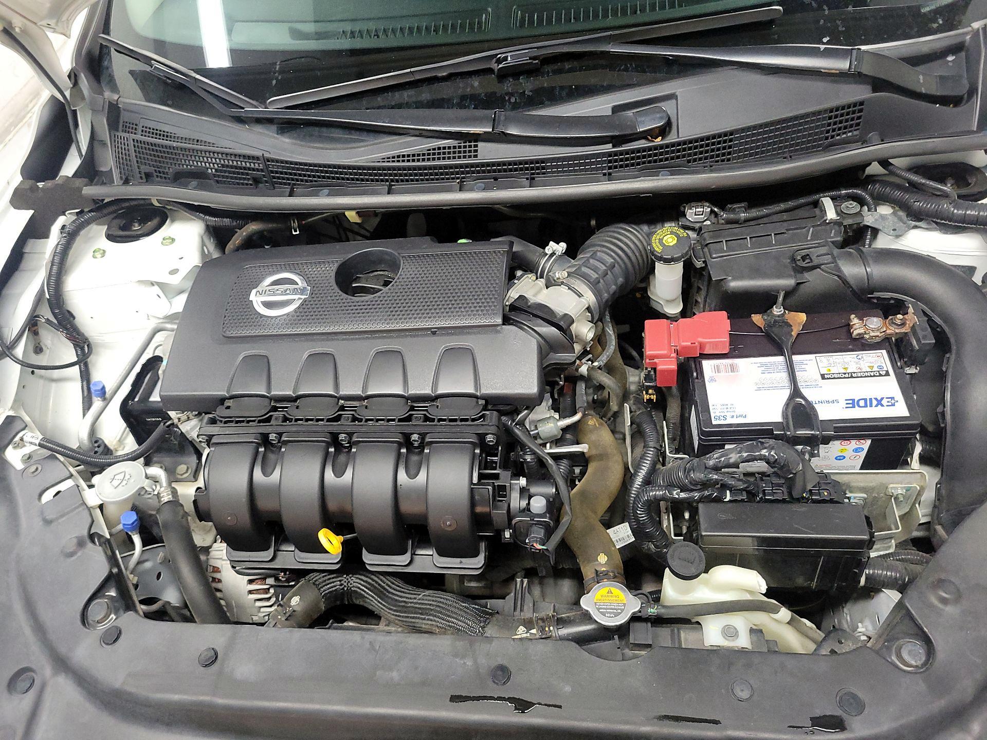 Thumbnail: 2015 Nissan Sentra - 19