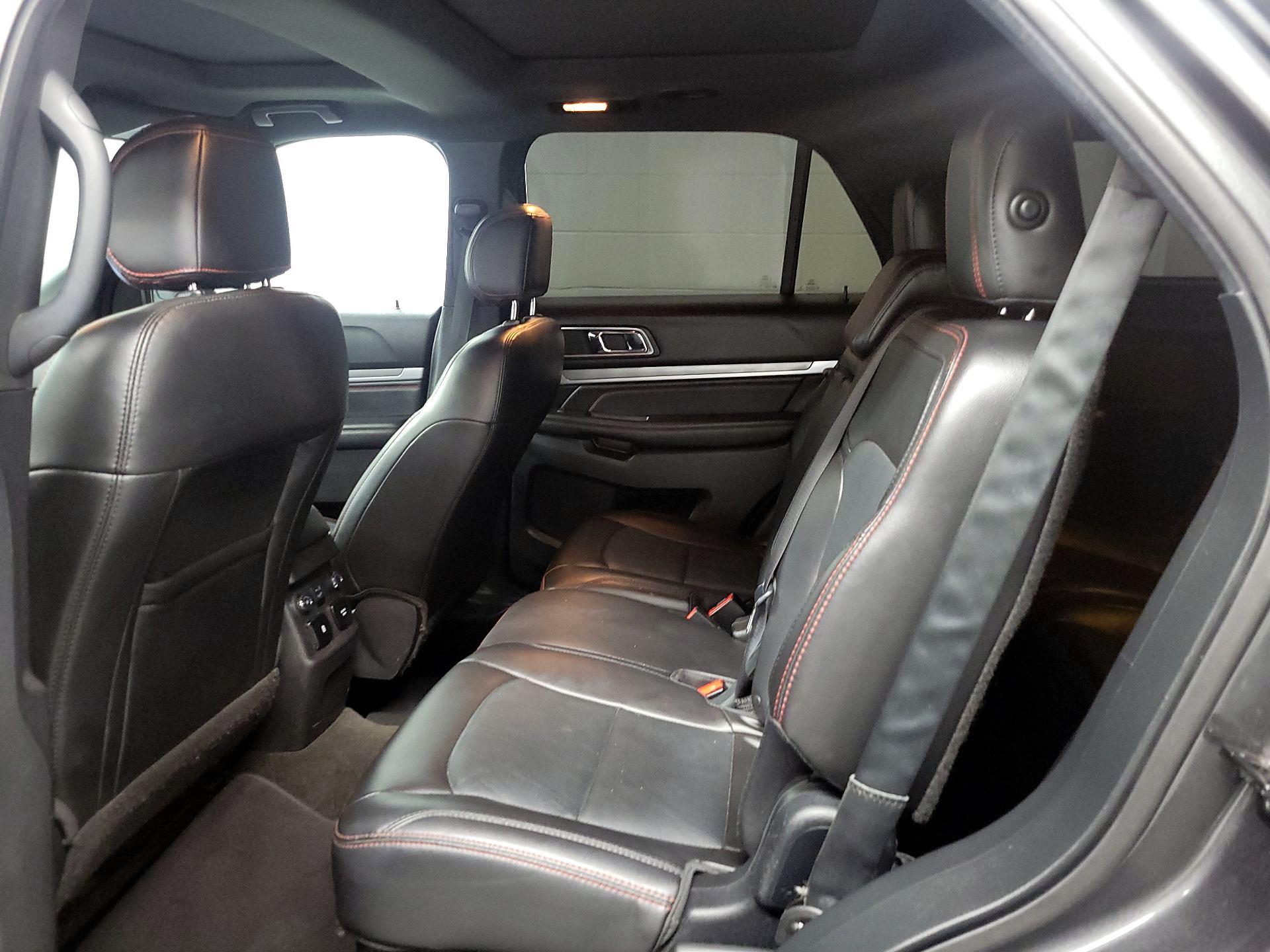 Thumbnail: 2017 Ford Explorer - 17