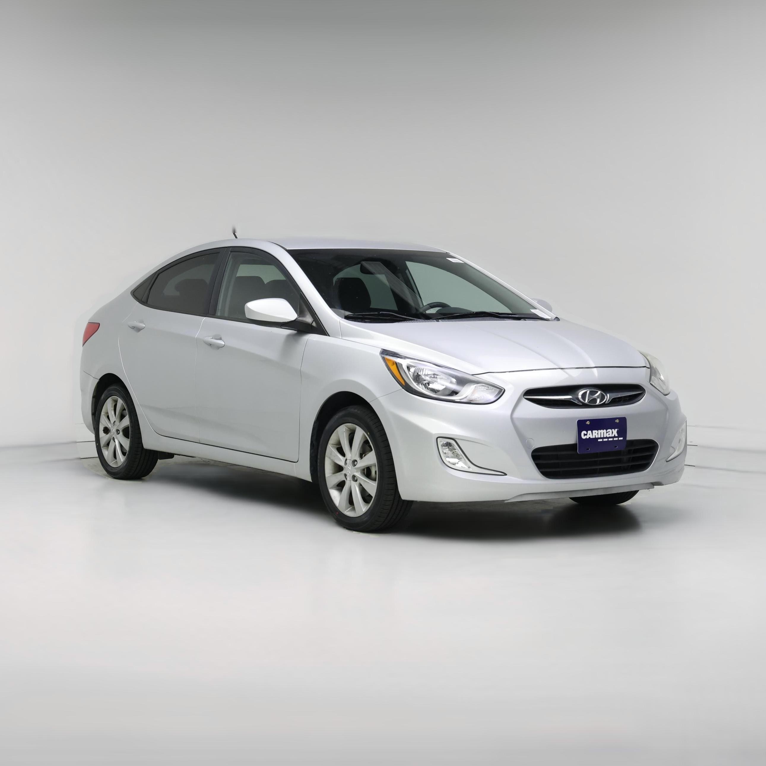 Thumbnail: 2013 Hyundai Accent - 1