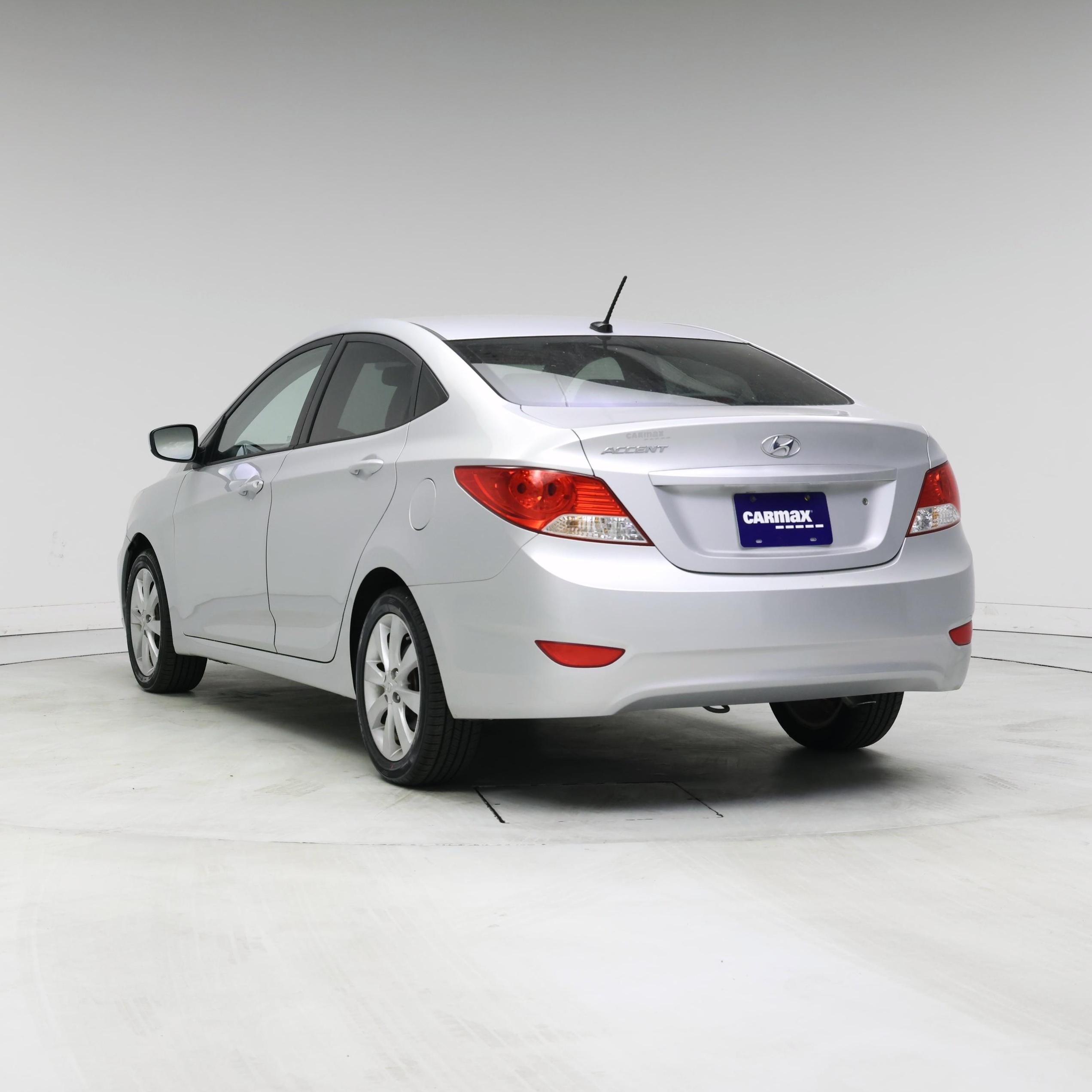 Thumbnail: 2013 Hyundai Accent - 2