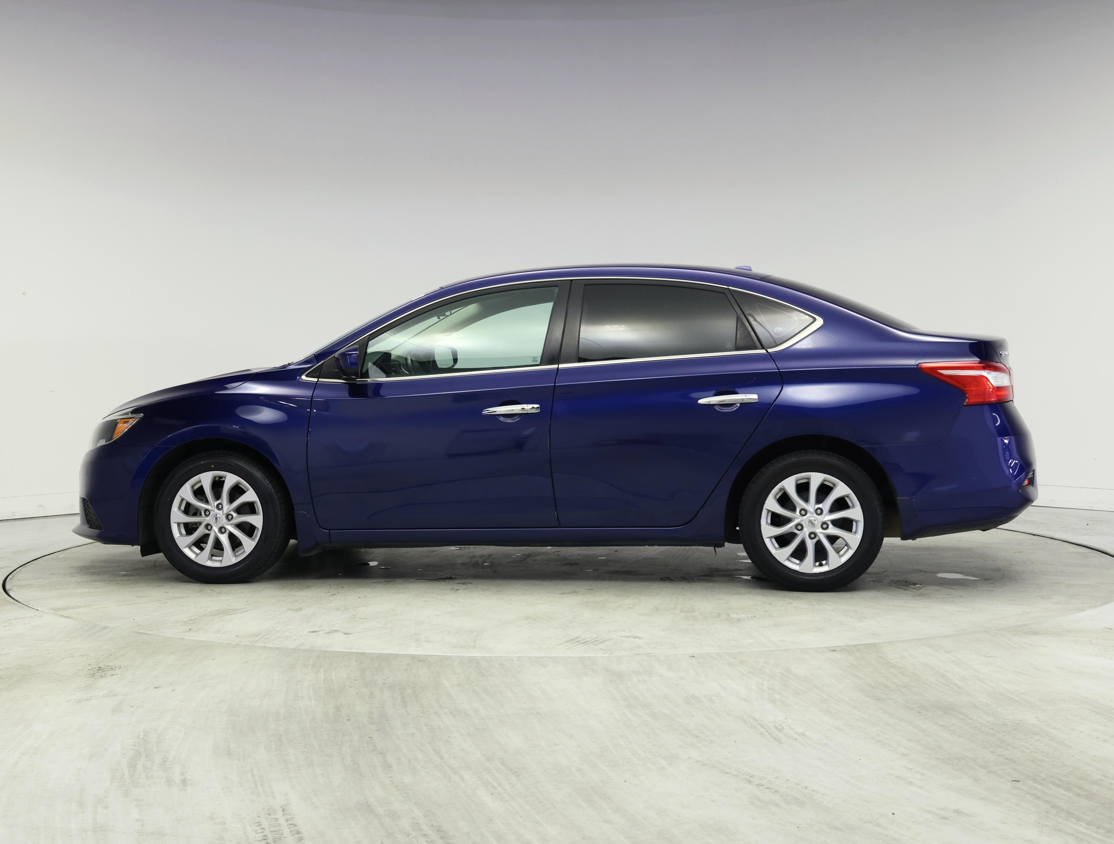 Thumbnail: 2019 Nissan Sentra - 3