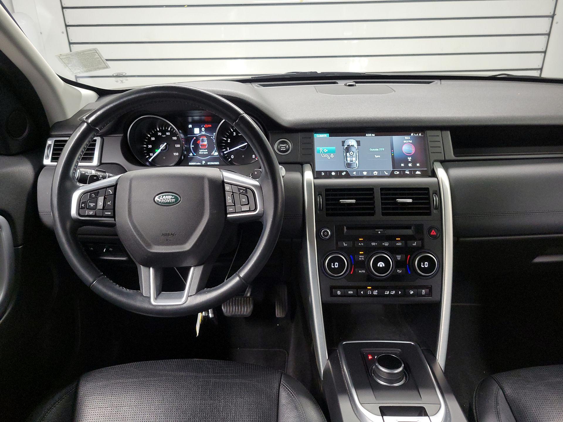 Thumbnail: 2018 Land Rover Discovery Sport - 9