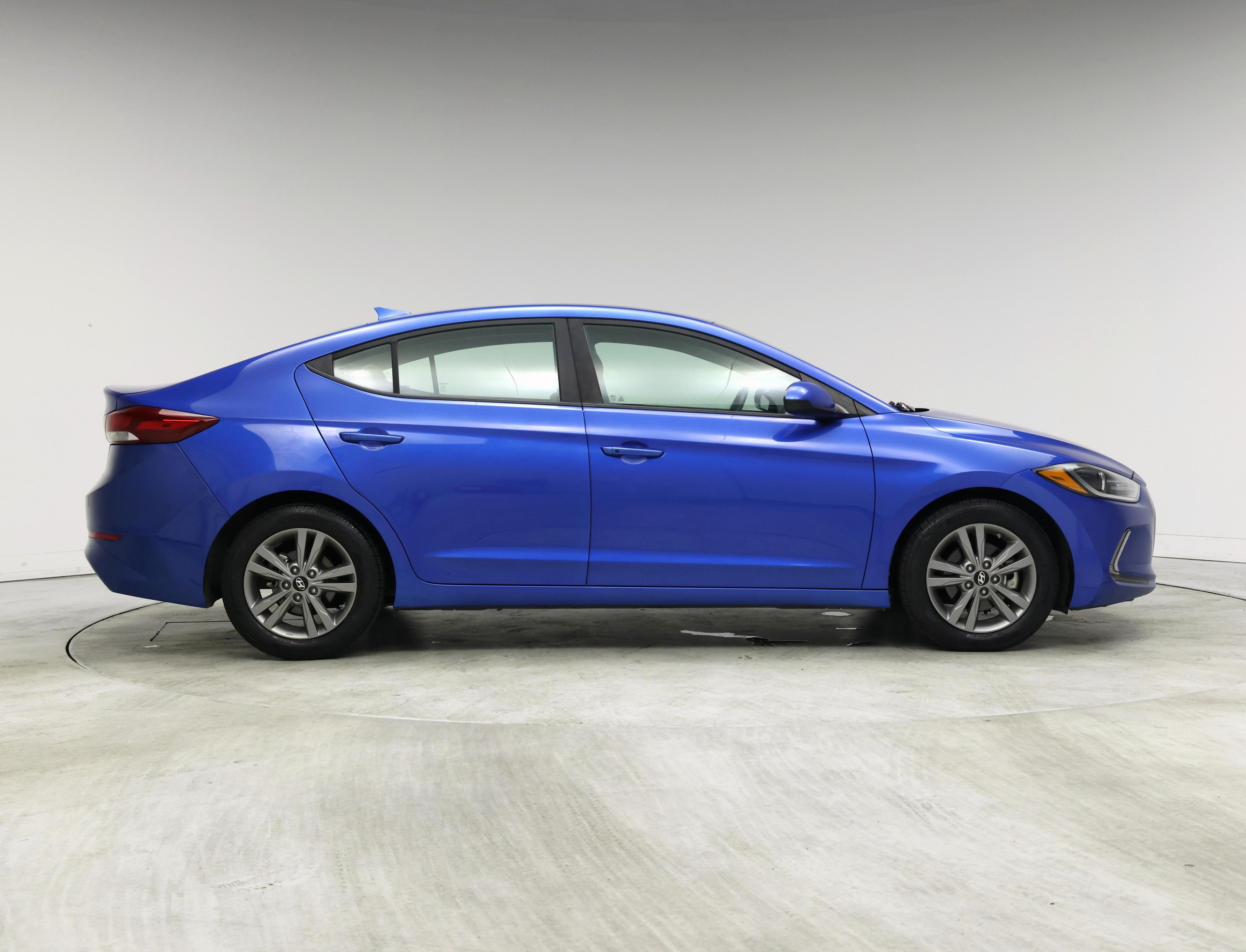 Thumbnail: 2018 Hyundai Elantra - 7