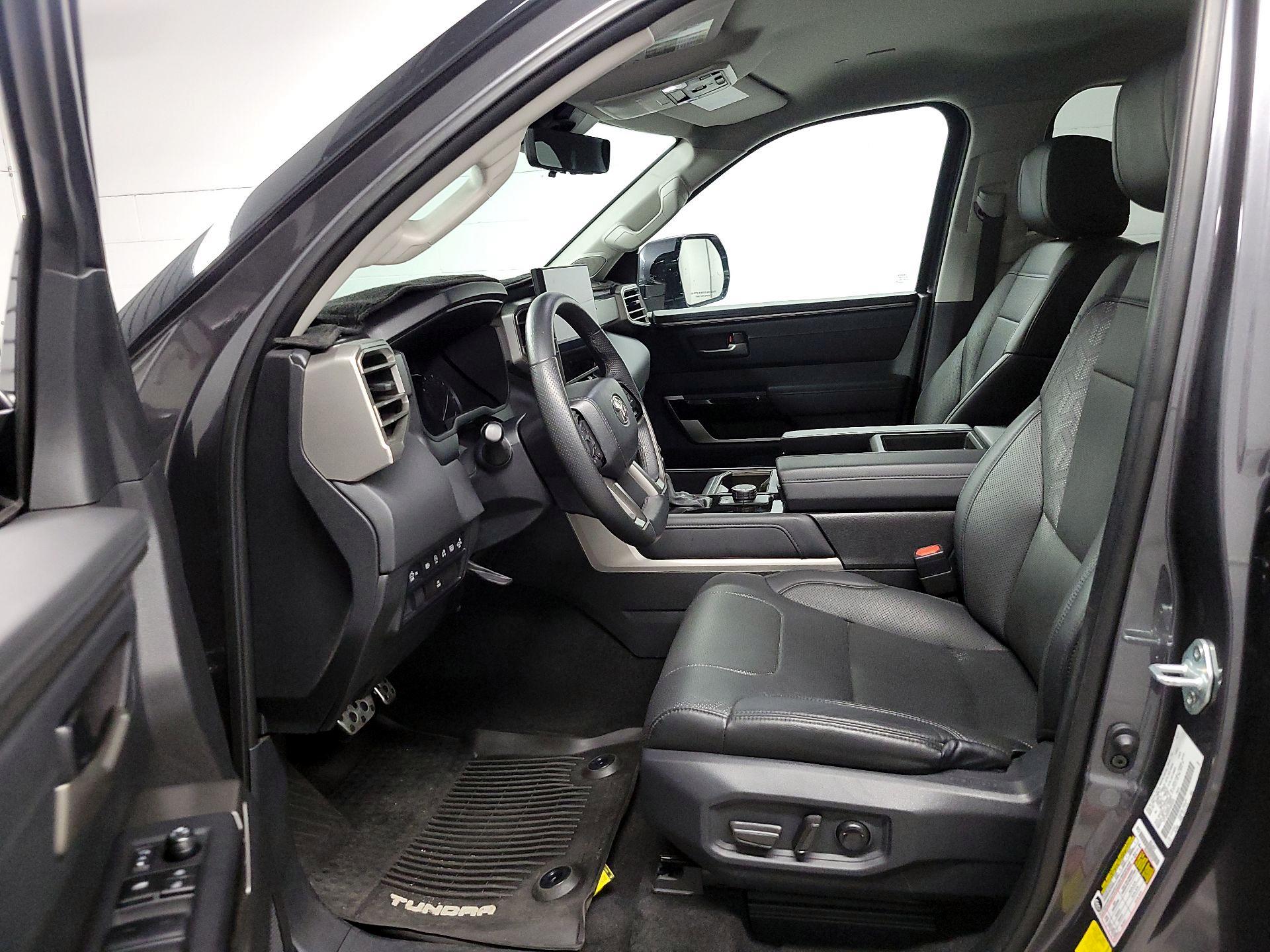 Thumbnail: 2023 Toyota Tundra - 11