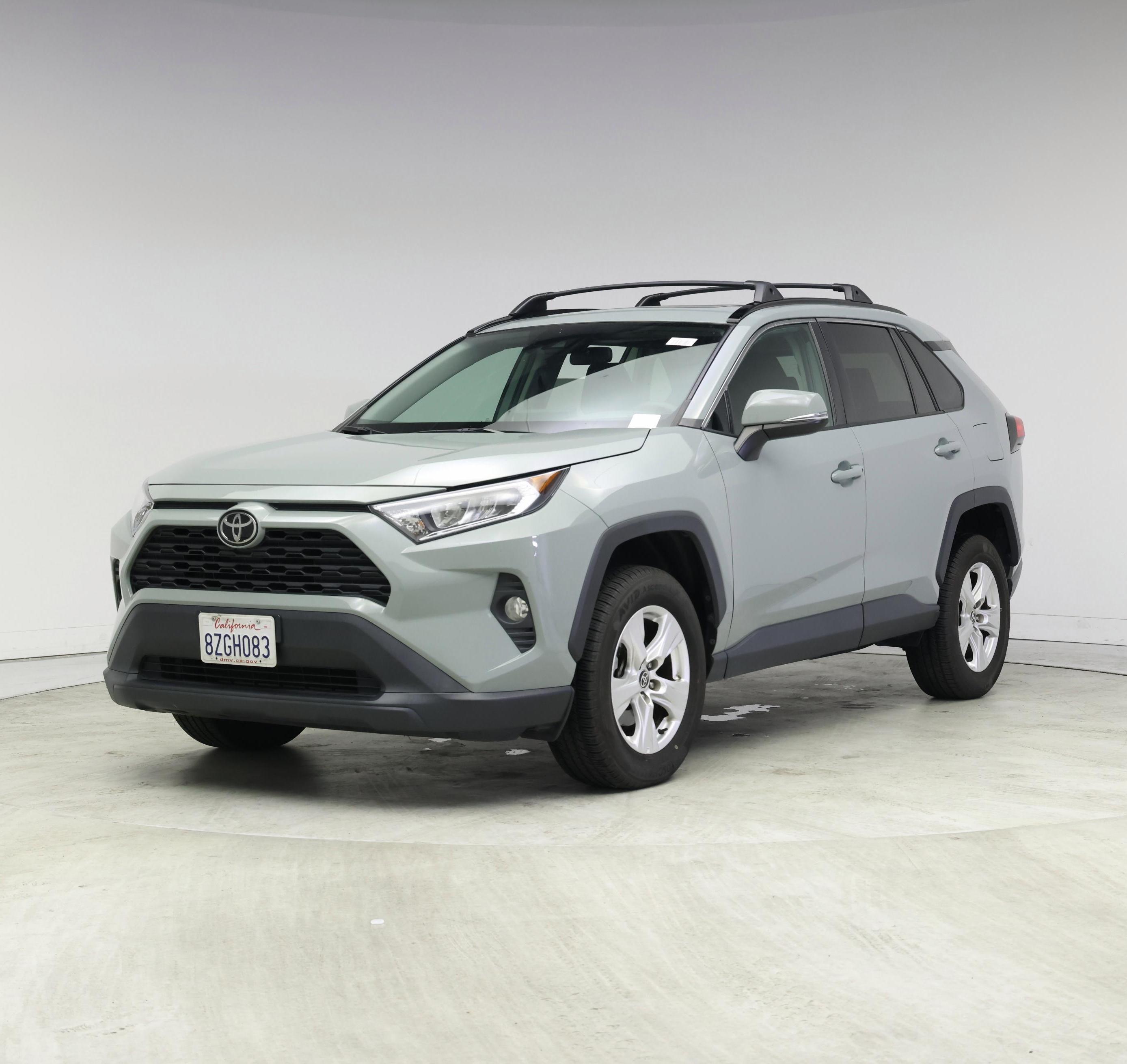 Thumbnail: 2021 Toyota RAV4 - 4