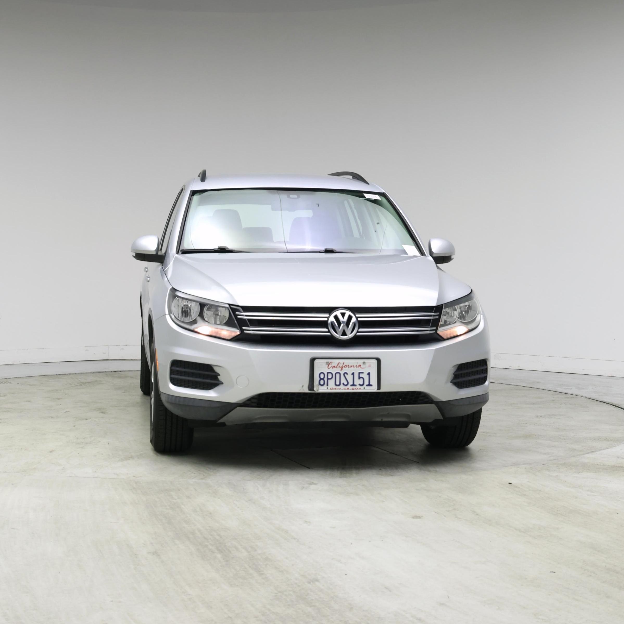 Thumbnail: 2017 Volkswagen Tiguan - 5