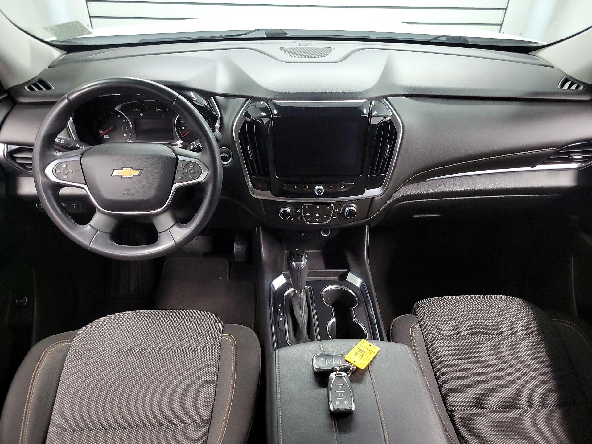 Thumbnail: 2018 Chevrolet Traverse - 9
