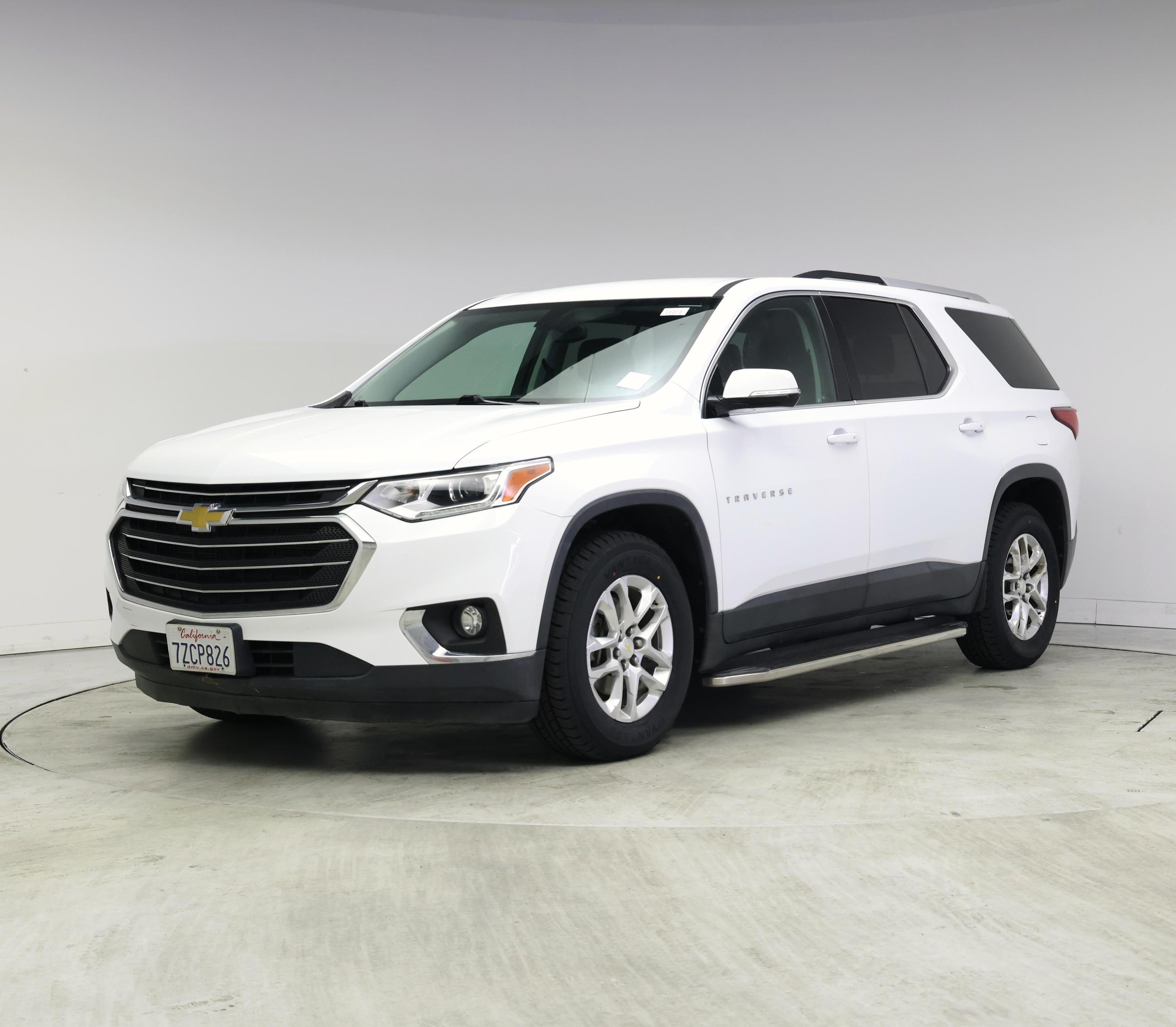 Thumbnail: 2018 Chevrolet Traverse - 4