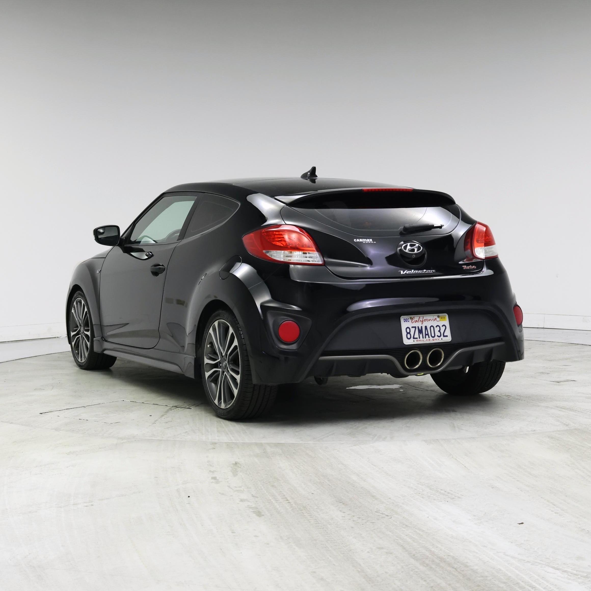 Thumbnail: 2017 Hyundai Veloster - 2