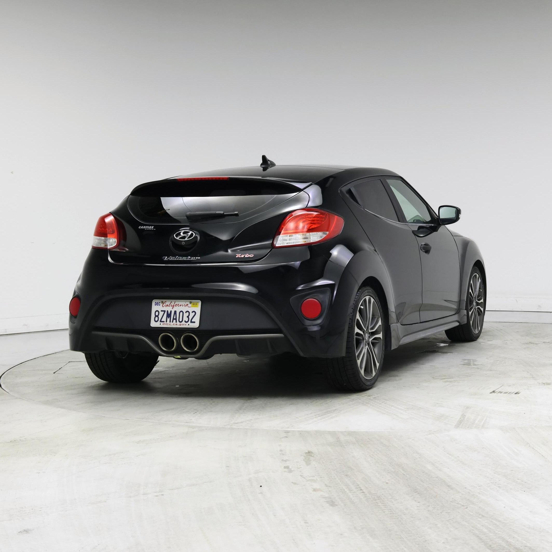 Thumbnail: 2017 Hyundai Veloster - 8
