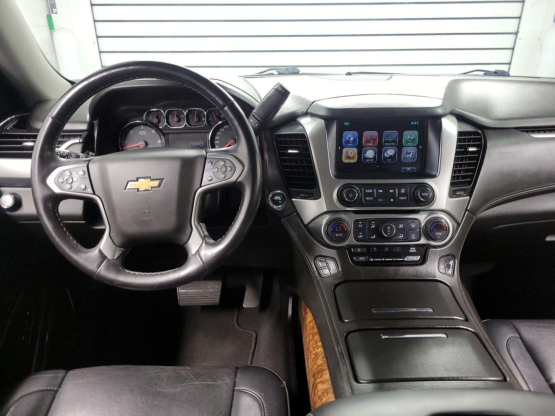 Thumbnail: 2019 Chevrolet Tahoe - 9