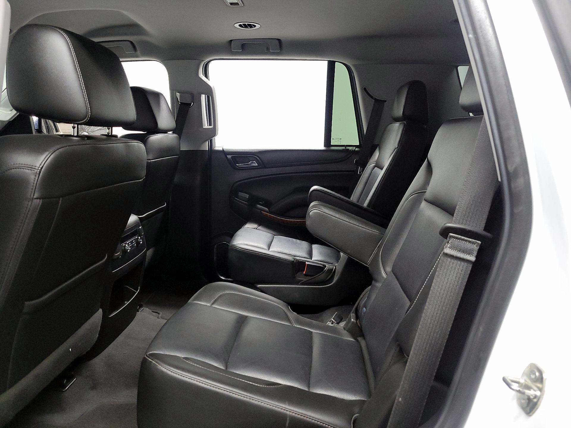 Thumbnail: 2019 Chevrolet Tahoe - 17