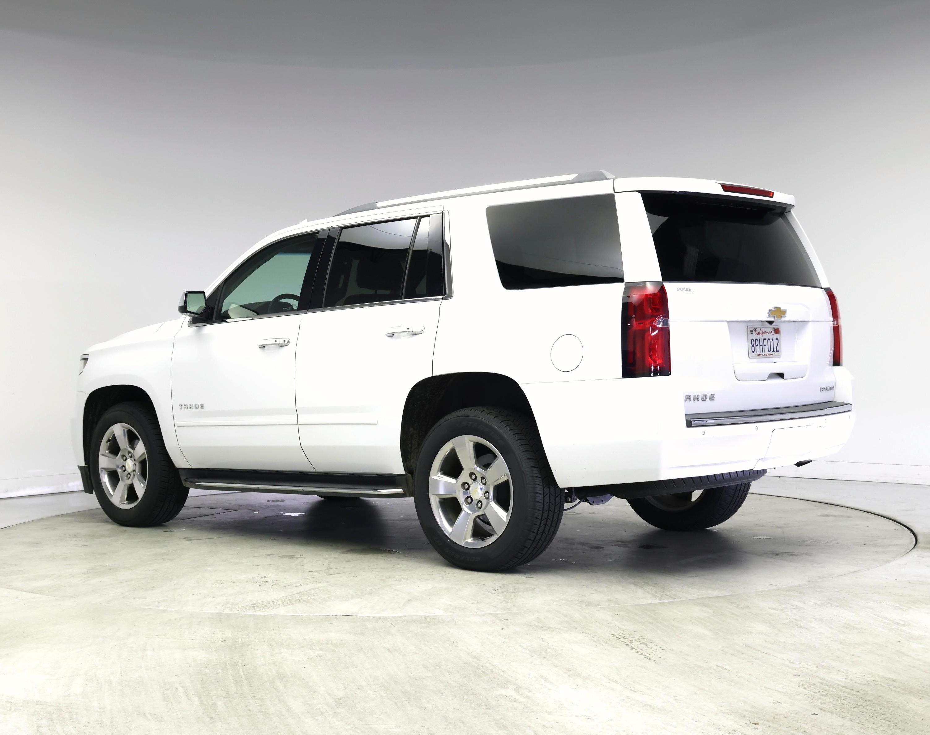 Thumbnail: 2019 Chevrolet Tahoe - 2
