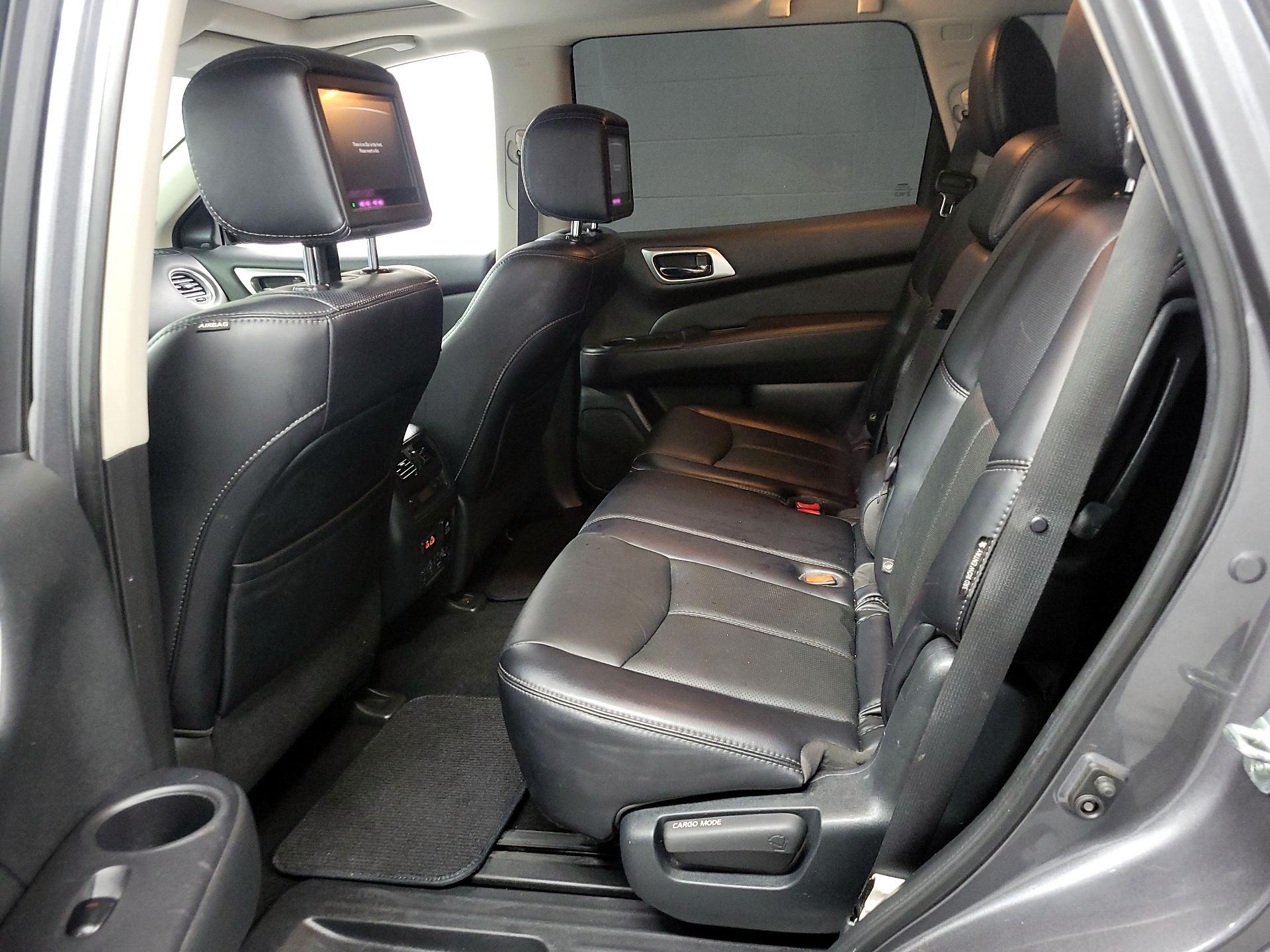 Thumbnail: 2020 Nissan Pathfinder - 18