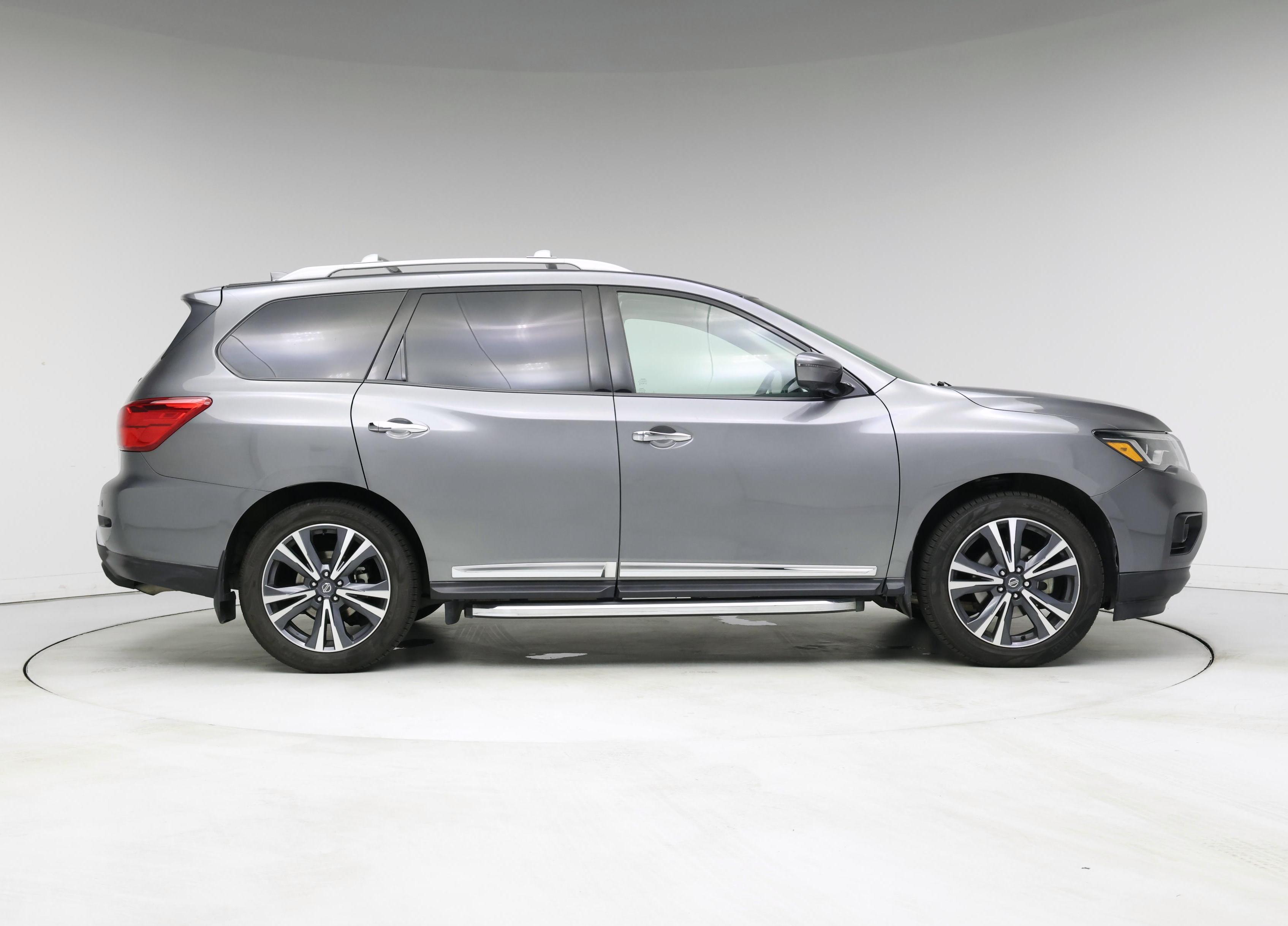 Thumbnail: 2020 Nissan Pathfinder - 7