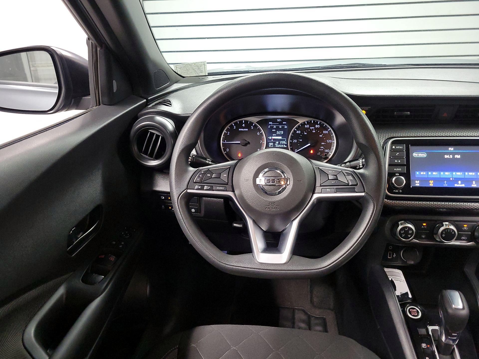 Thumbnail: 2020 Nissan Kicks - 10
