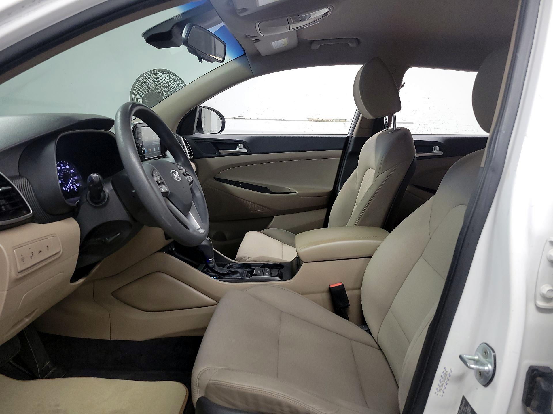 Thumbnail: 2020 Hyundai Tucson - 11