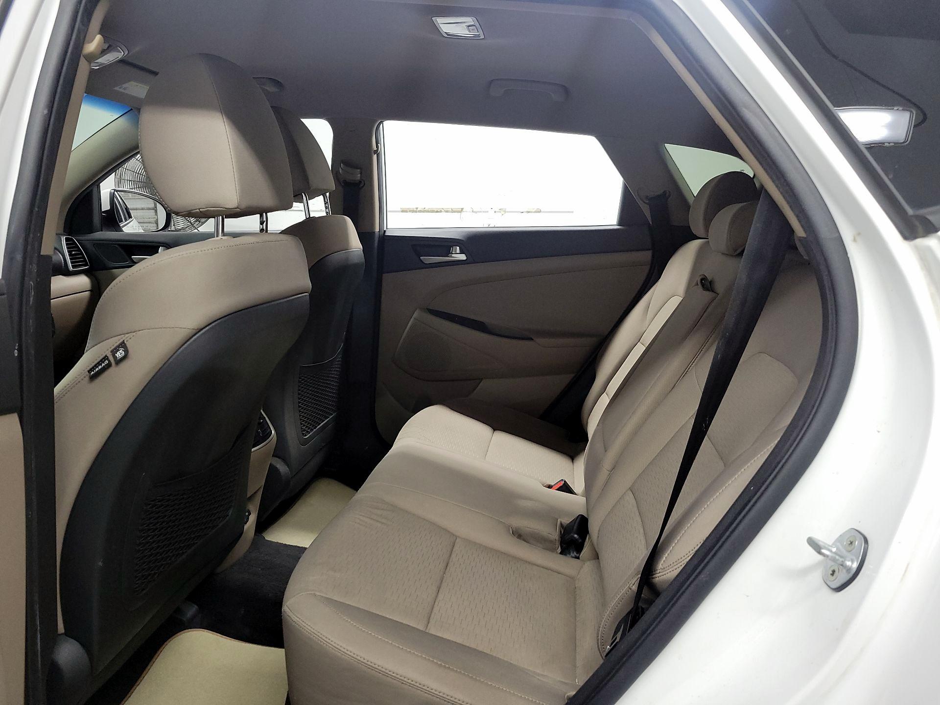 Thumbnail: 2020 Hyundai Tucson - 17