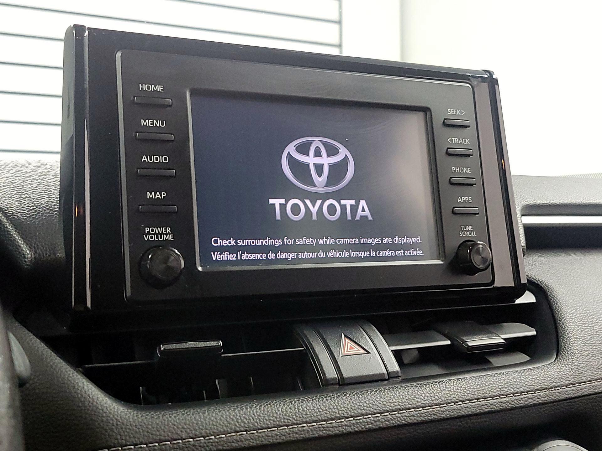 Thumbnail: 2019 Toyota RAV4 - 13