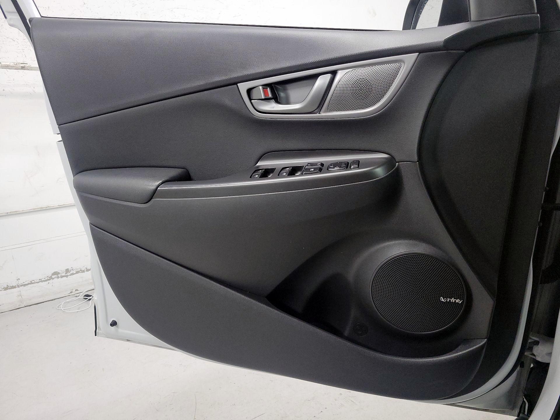Thumbnail: 2021 Hyundai Kona - 12