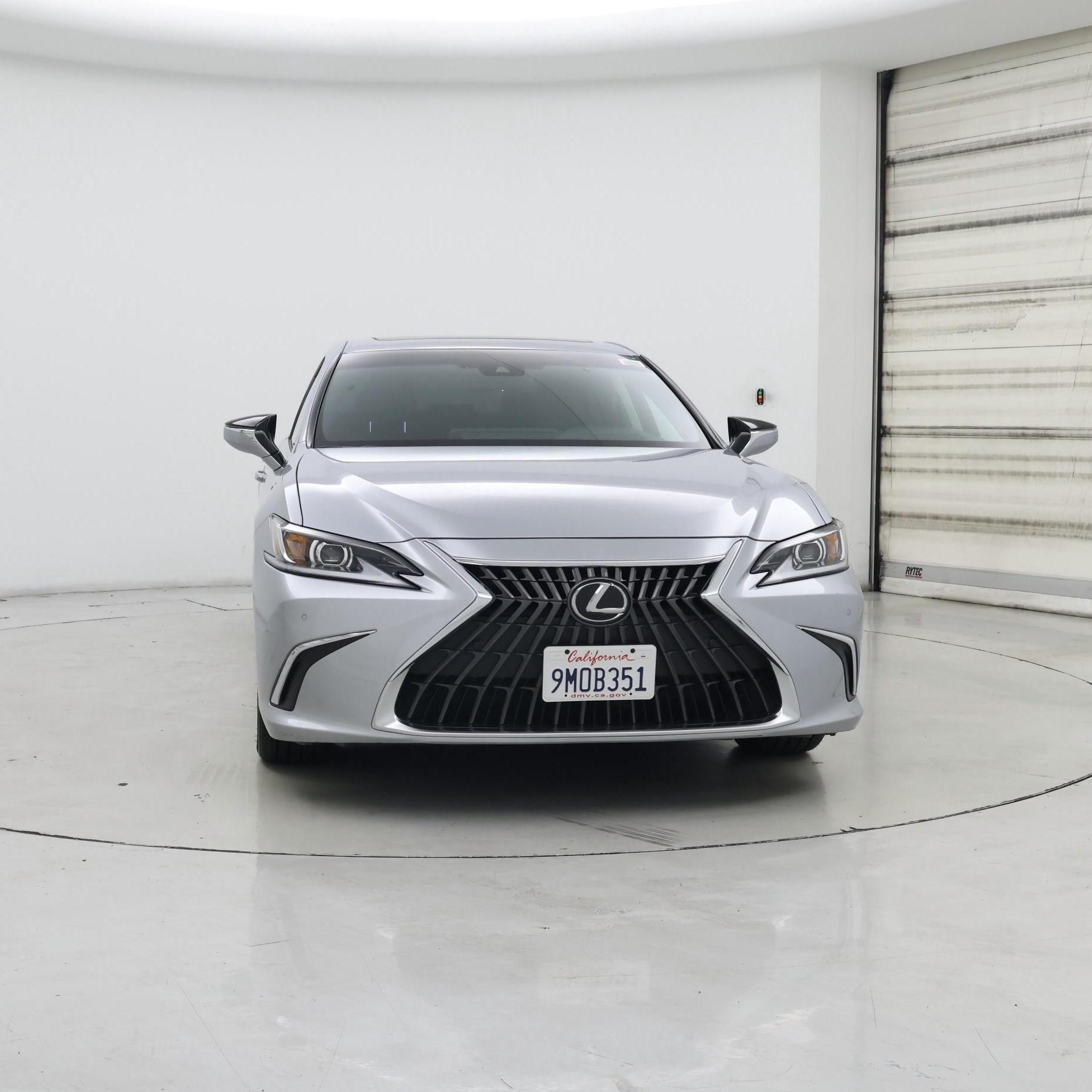 Thumbnail: 2024 Lexus ES - 5