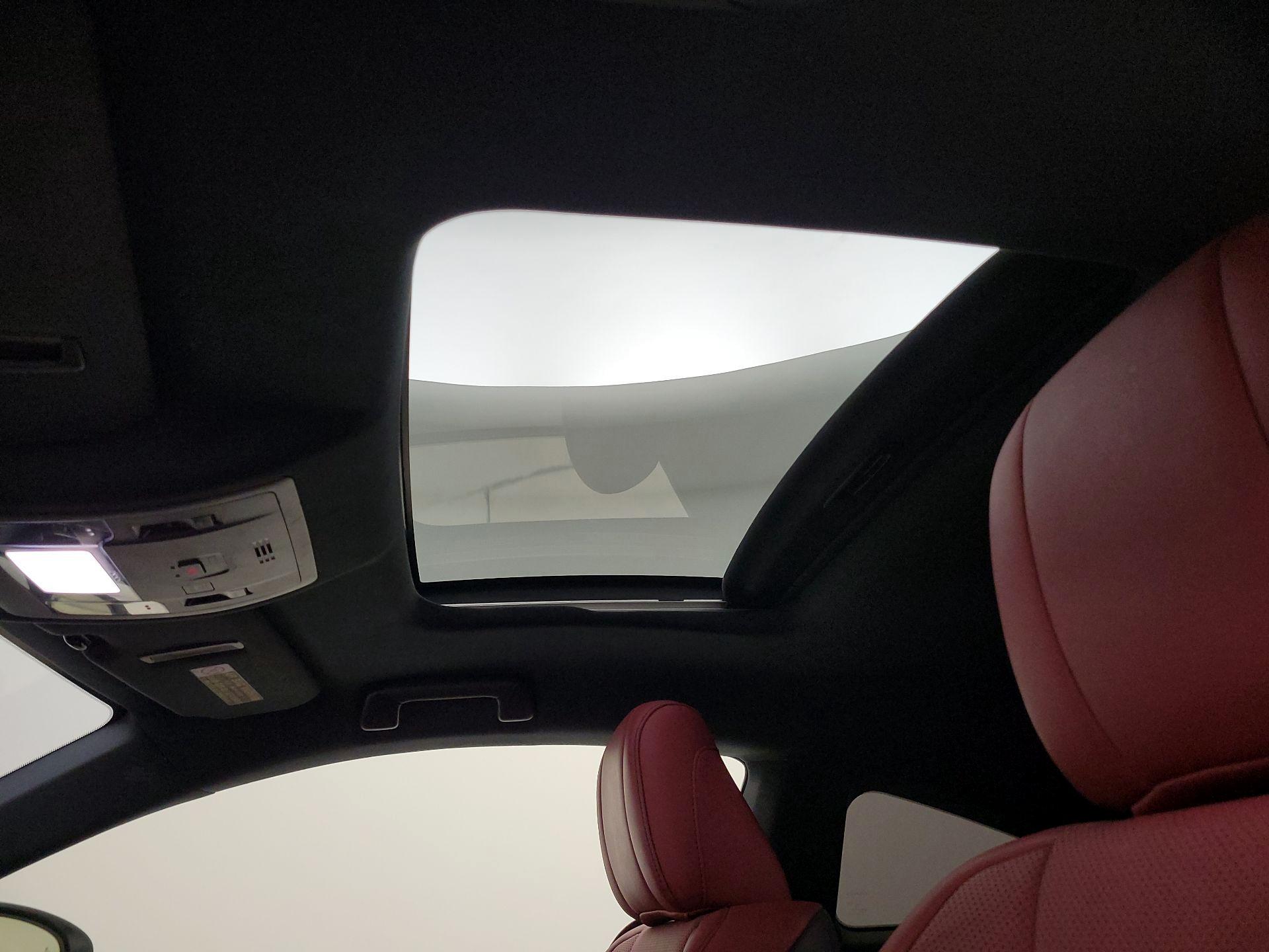 Thumbnail: 2015 Lexus RC - 17