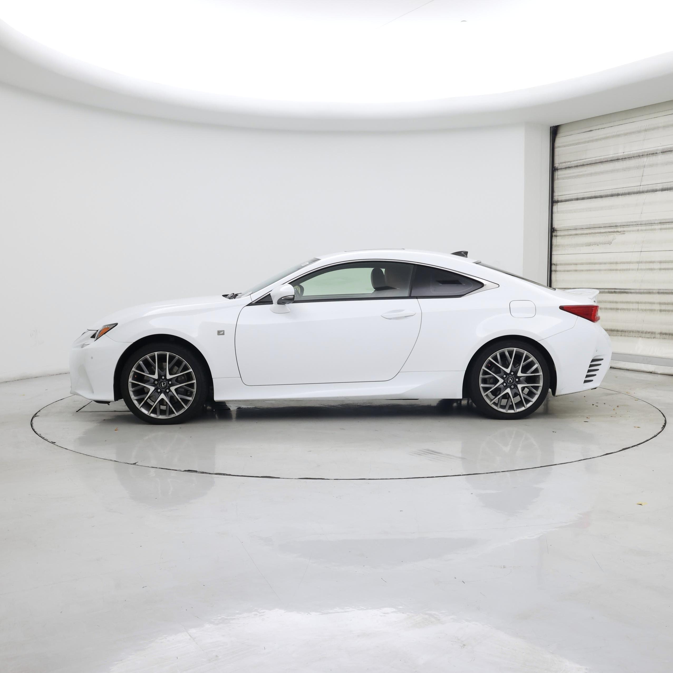 Thumbnail: 2015 Lexus RC - 3