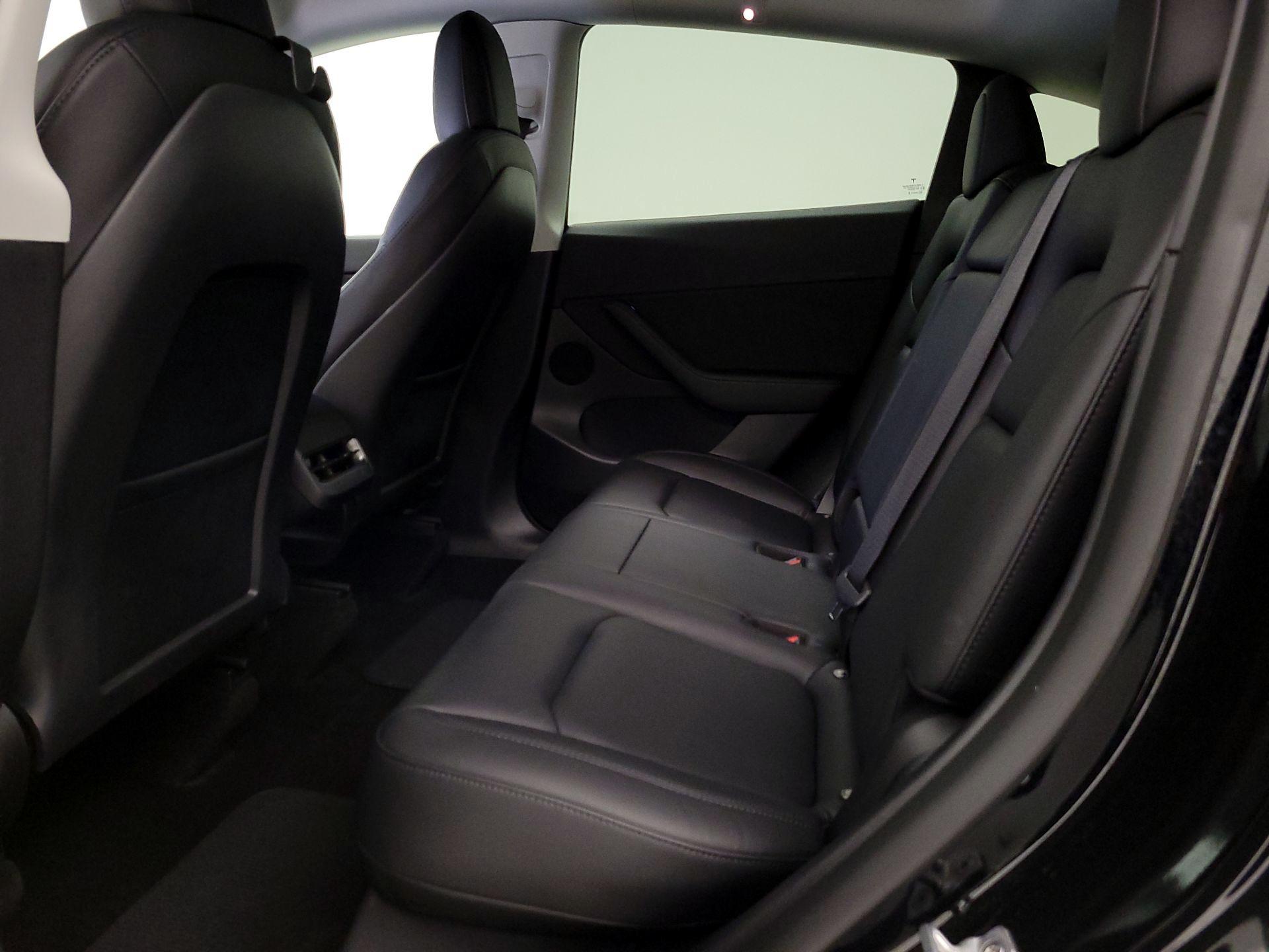 Thumbnail: 2022 Tesla Model Y - 19