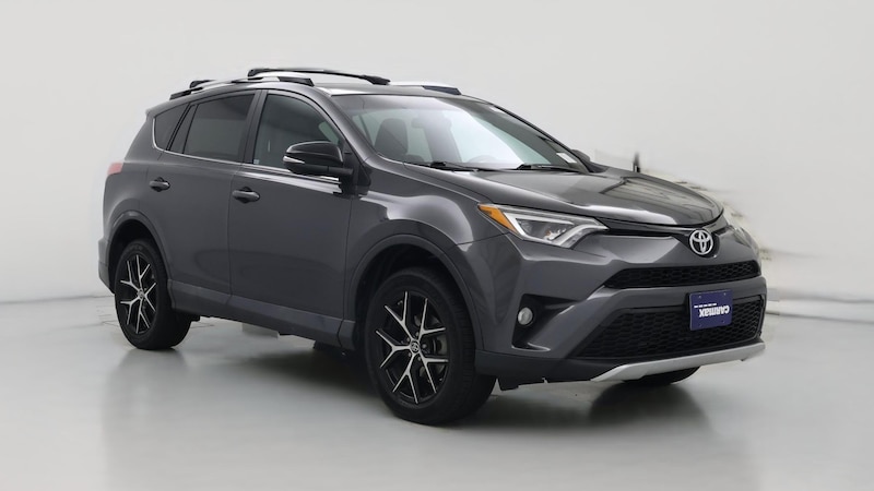 2016 Toyota RAV4 SE Hero Image