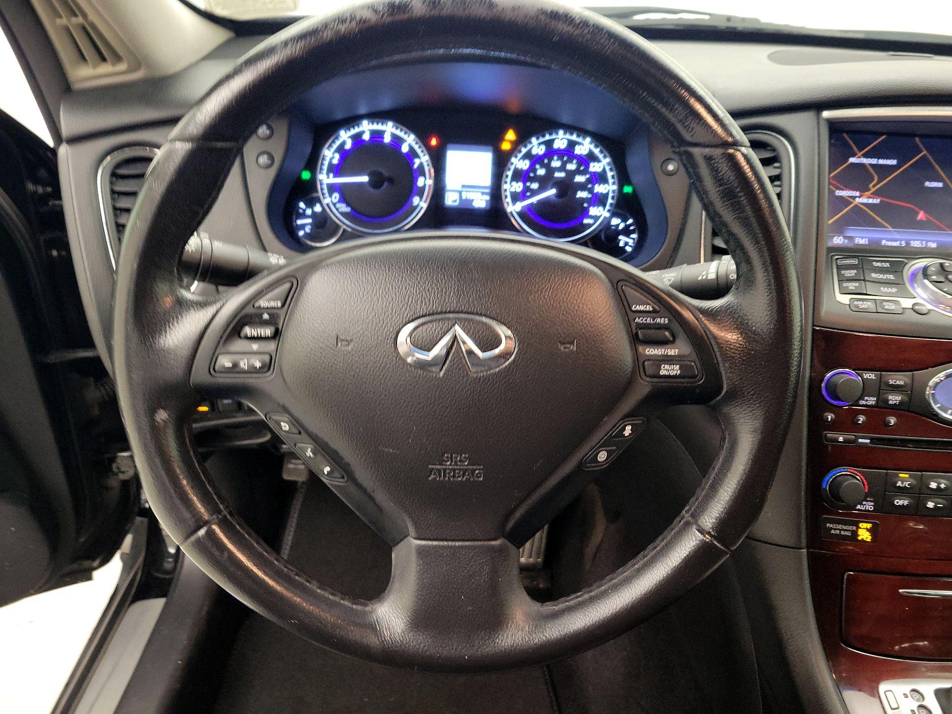 Thumbnail: 2016 INFINITI QX50 - 10