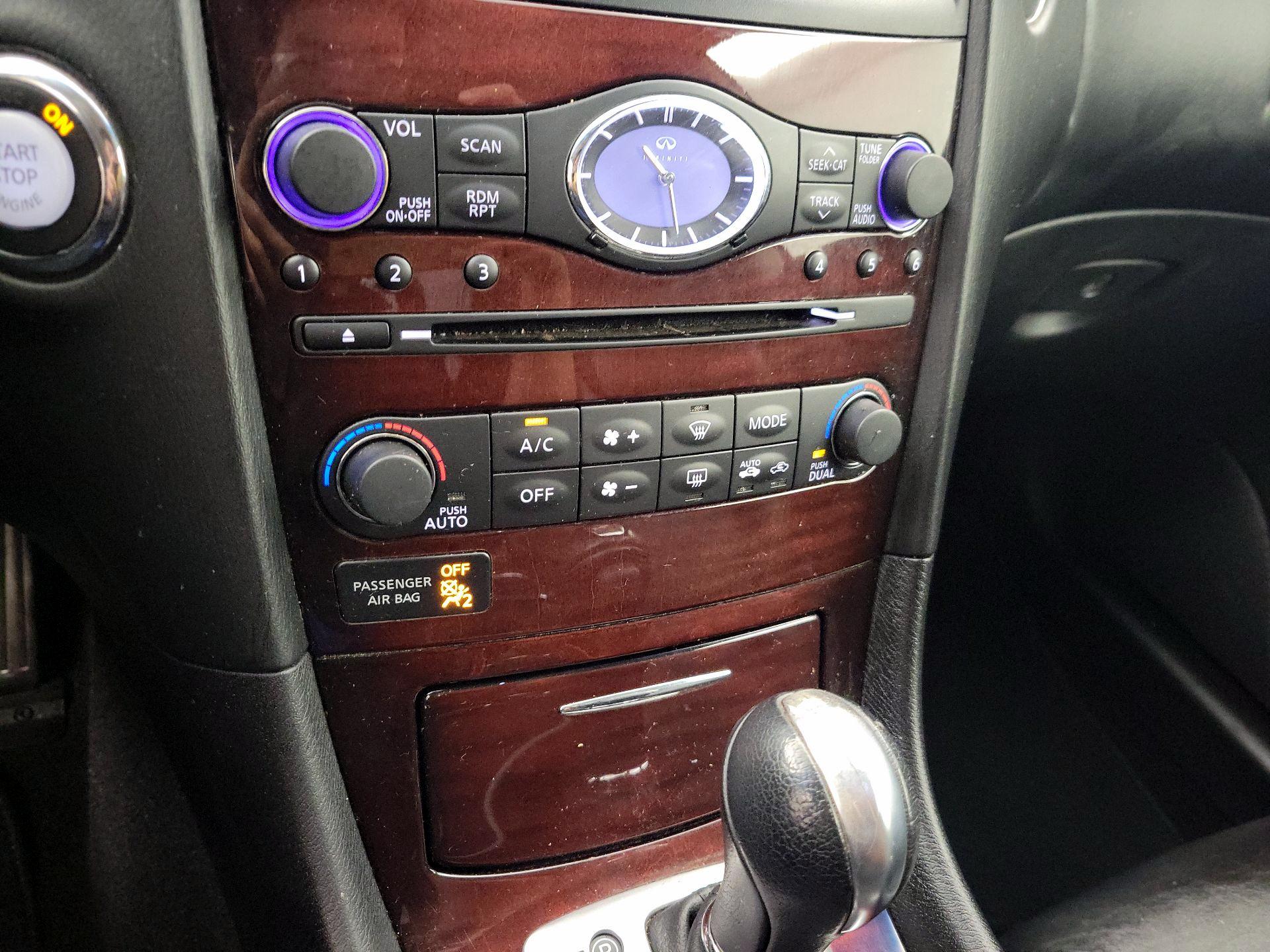Thumbnail: 2016 INFINITI QX50 - 17