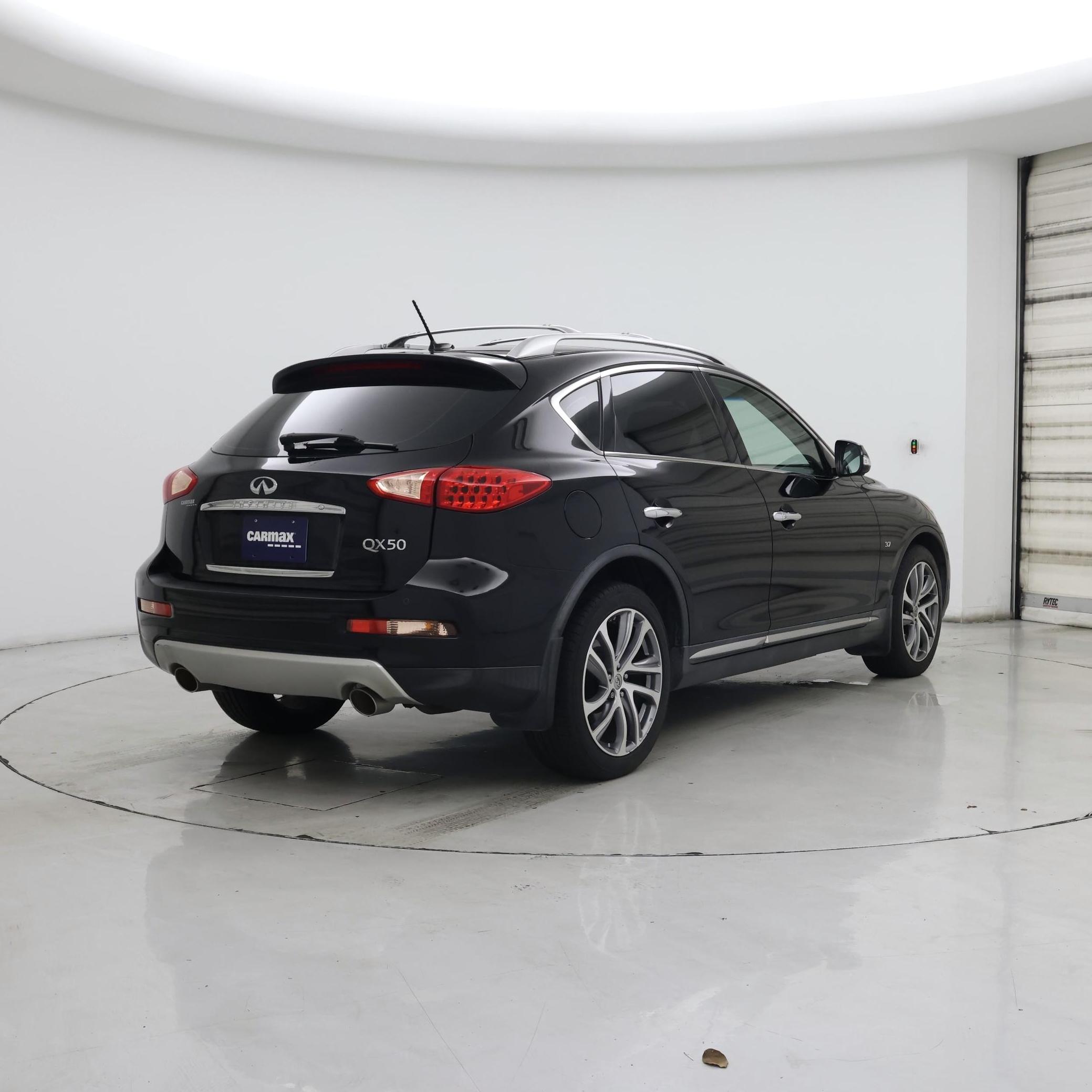 Thumbnail: 2016 INFINITI QX50 - 8