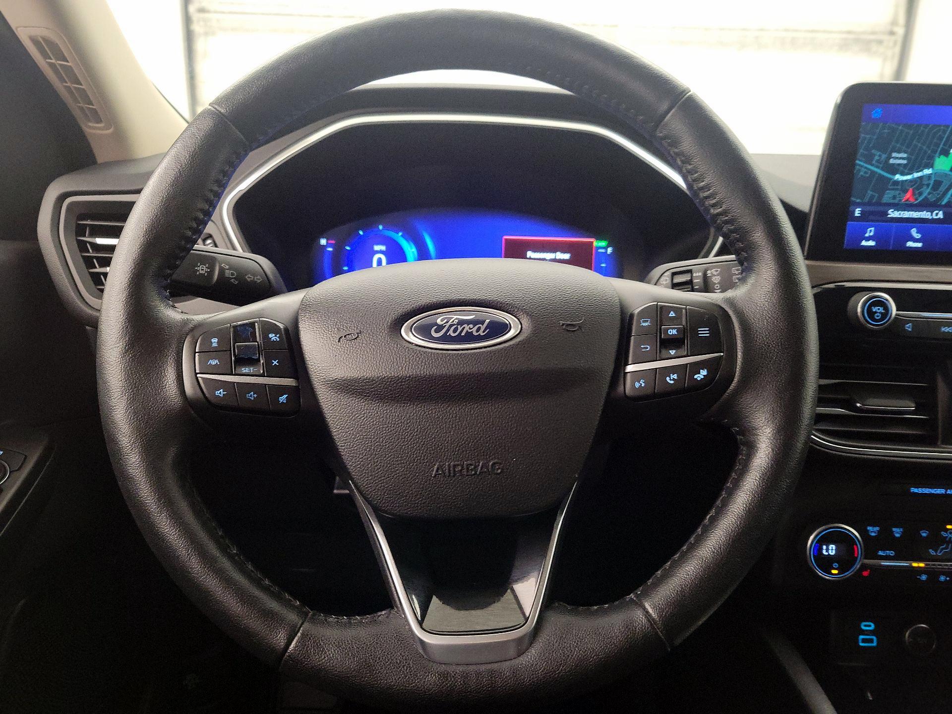 Thumbnail: 2020 Ford Escape - 10