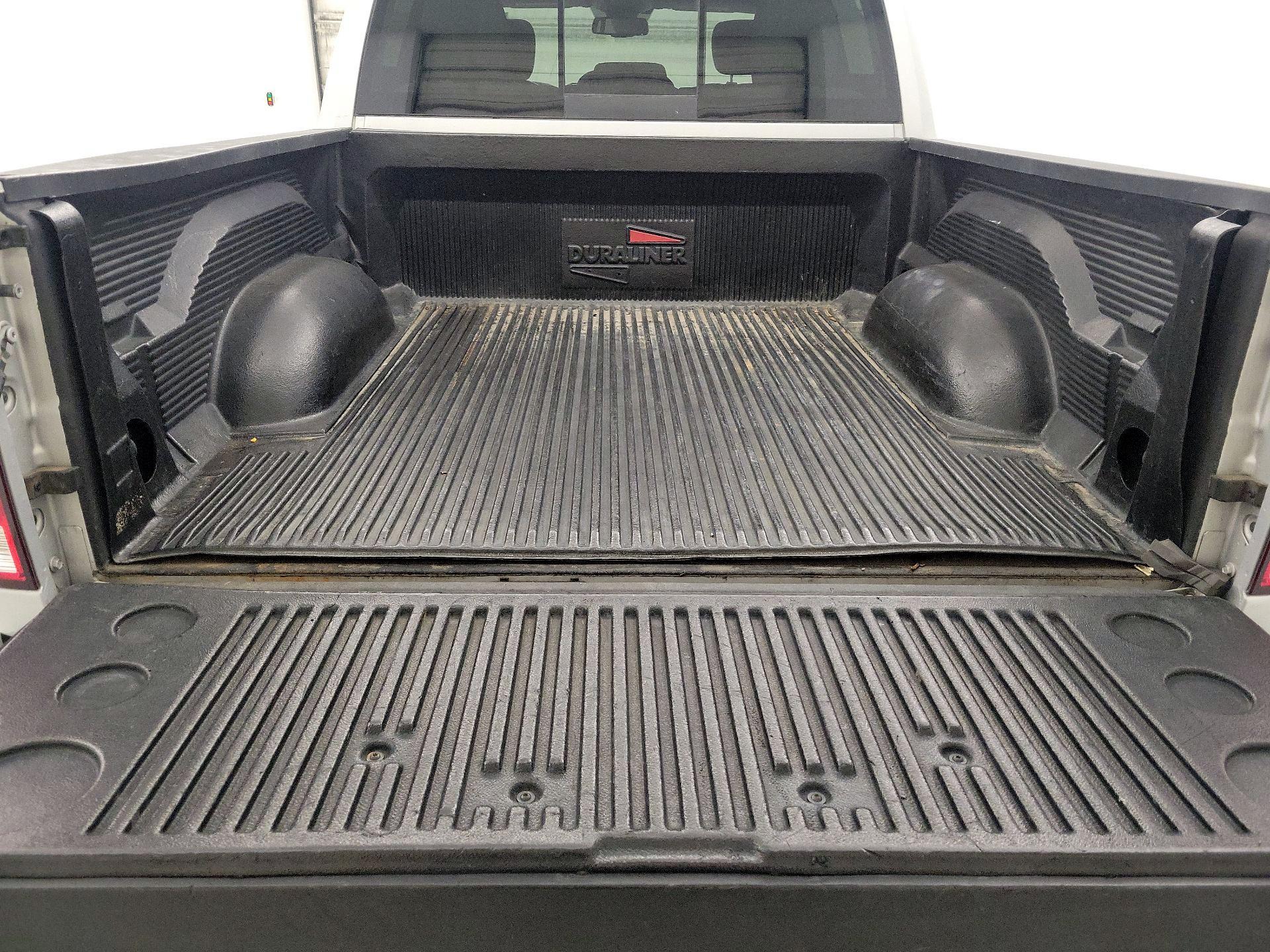 Thumbnail: 2019 RAM 1500 Classic - 20