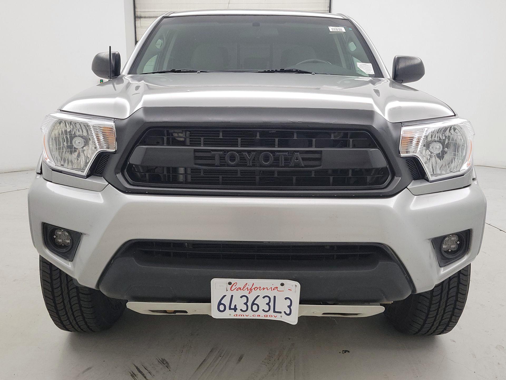 Thumbnail: 2015 Toyota Tacoma - 2