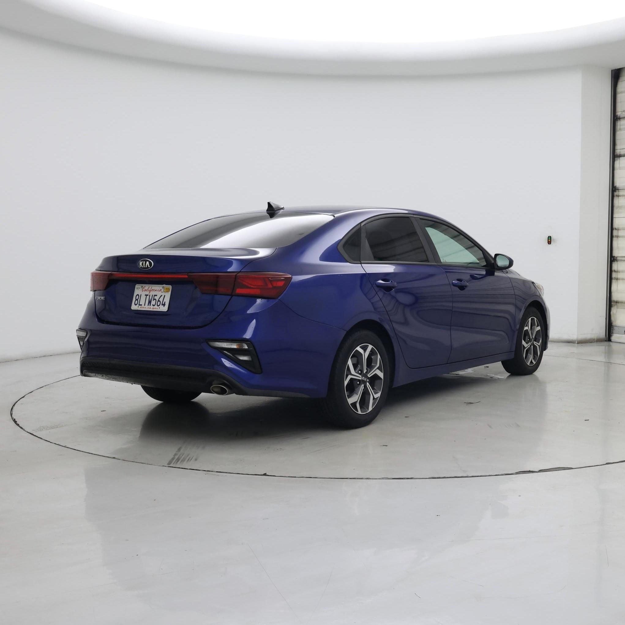 Thumbnail: 2019 Kia Forte - 8