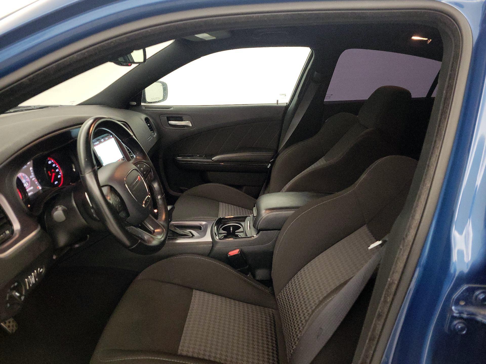 Thumbnail: 2020 Dodge Charger - 11