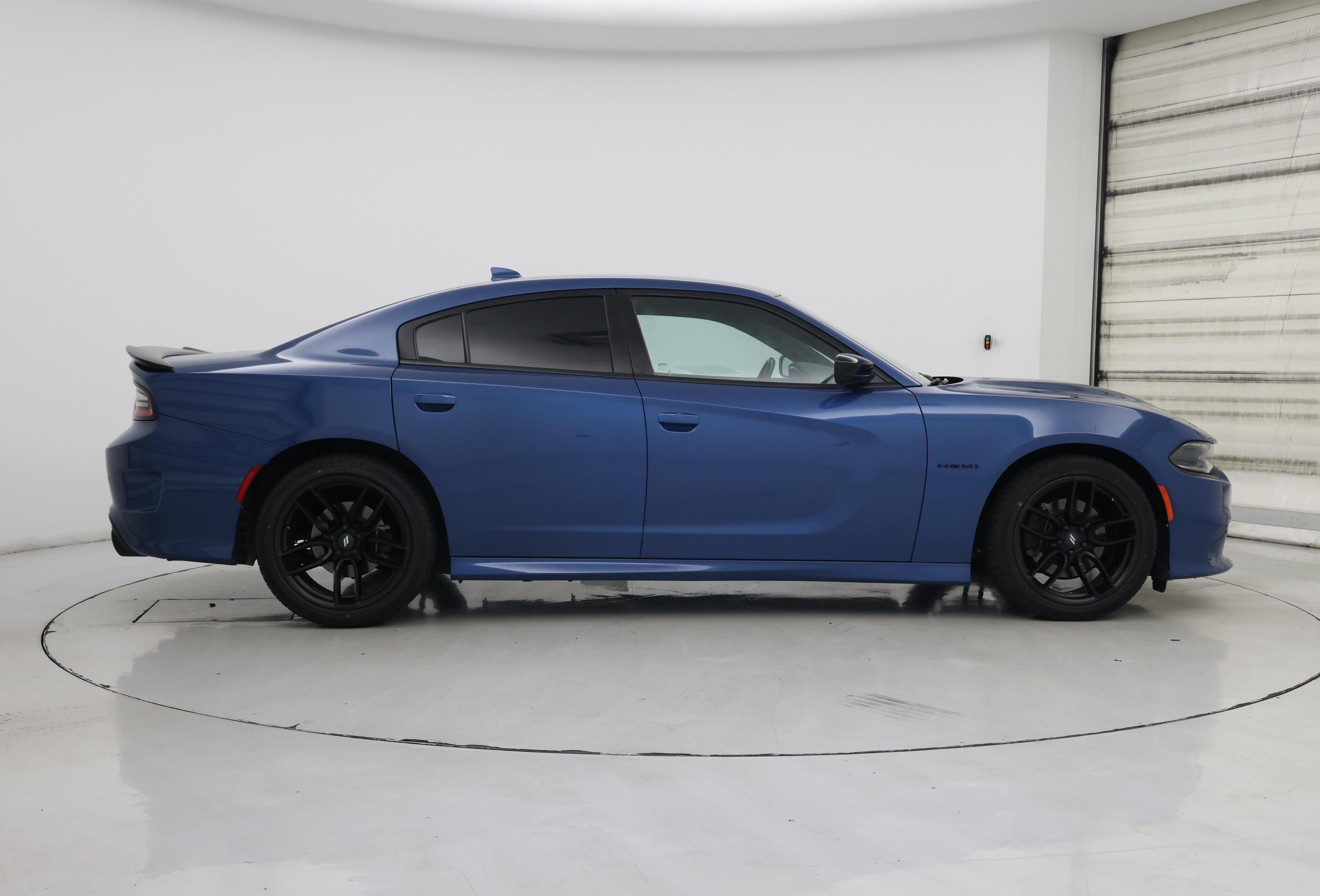 Thumbnail: 2020 Dodge Charger - 7