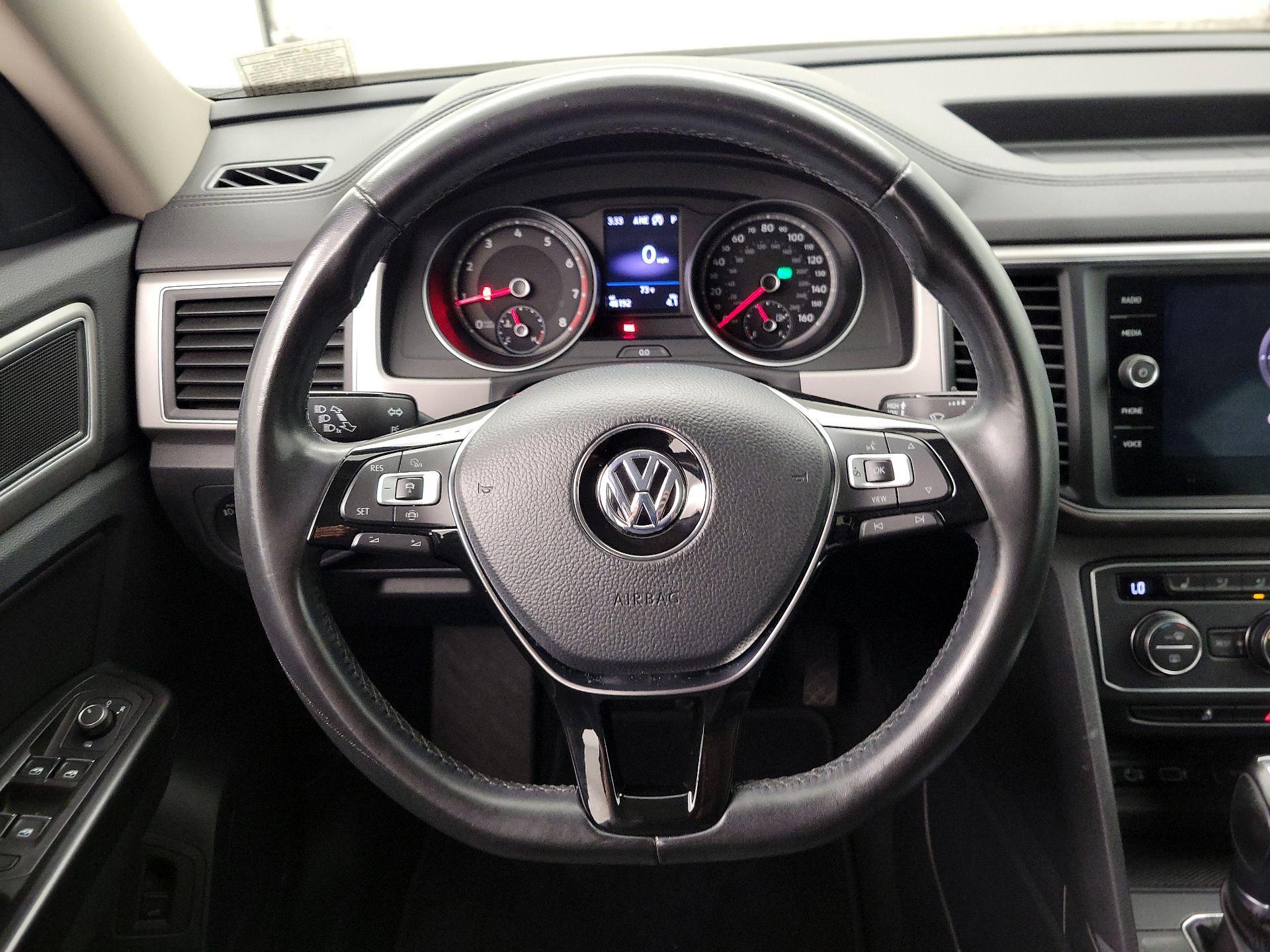Thumbnail: 2019 Volkswagen Atlas - 10