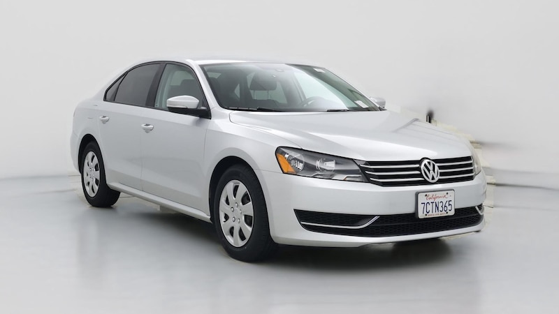 2014 Volkswagen Passat S Hero Image