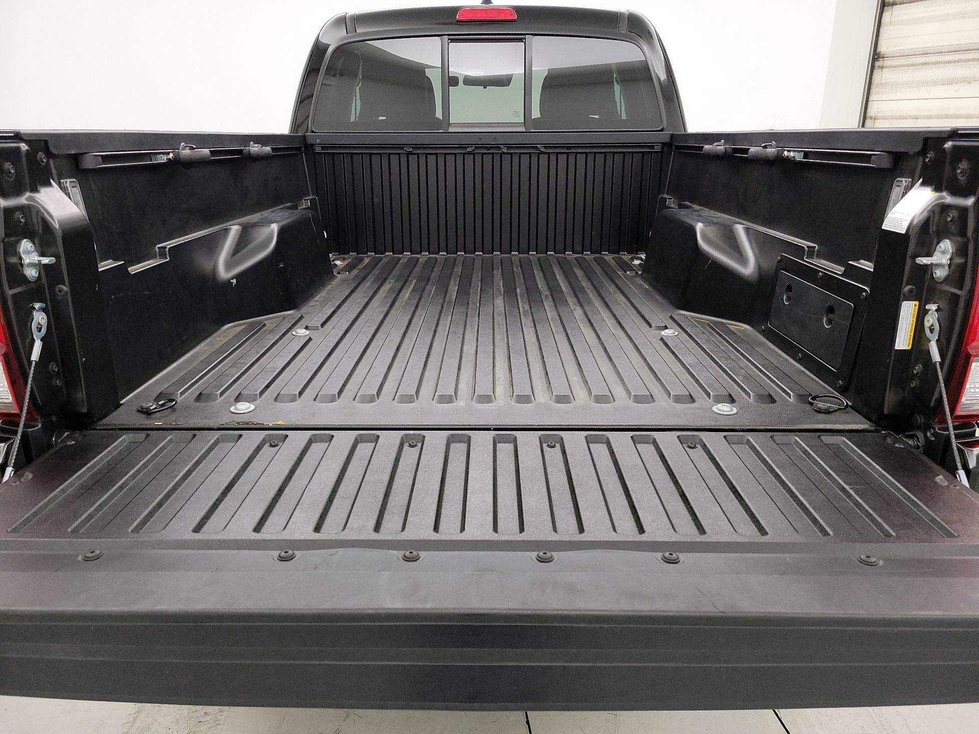 Thumbnail: 2023 Toyota Tacoma - 20