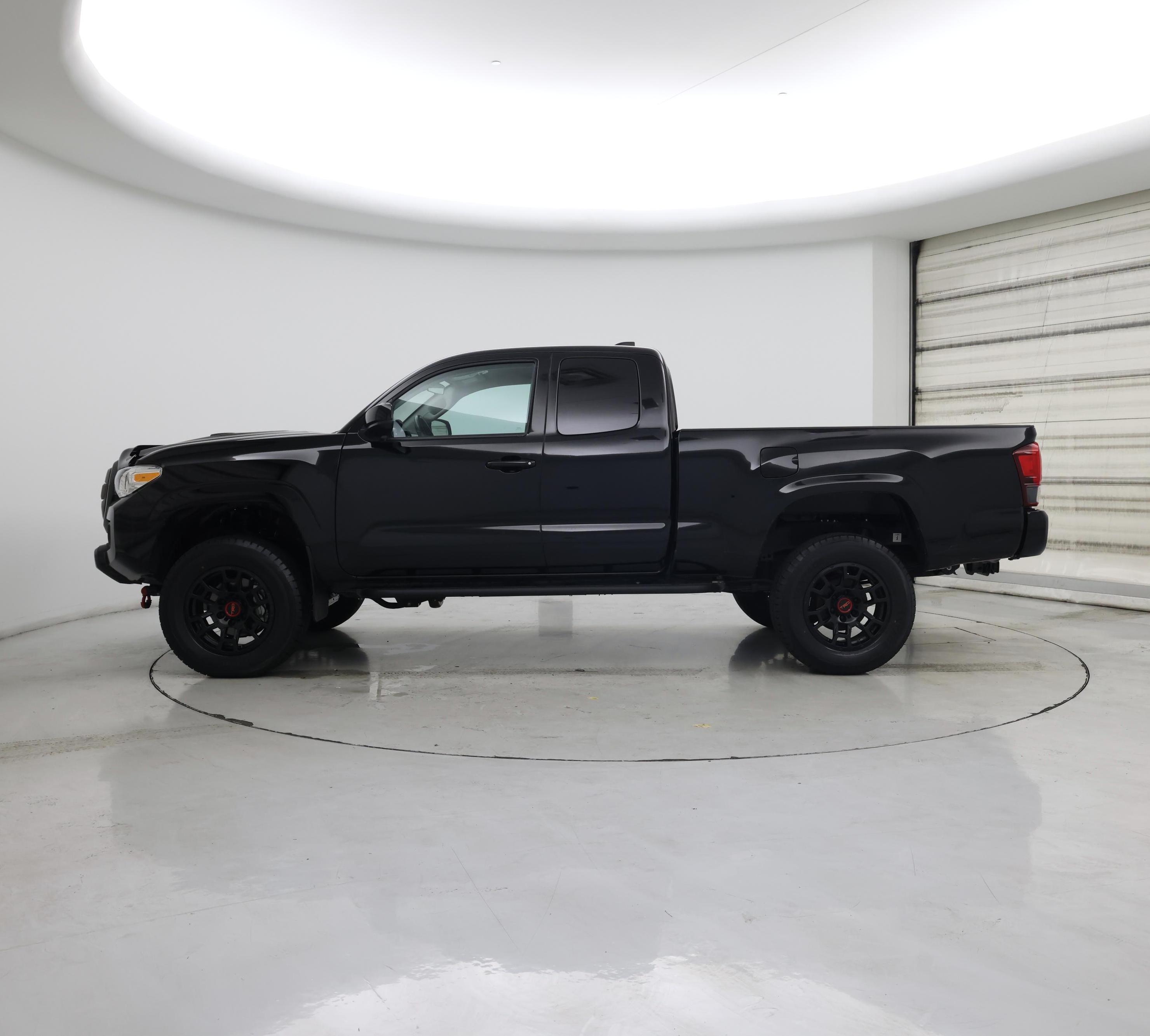 Thumbnail: 2023 Toyota Tacoma - 3