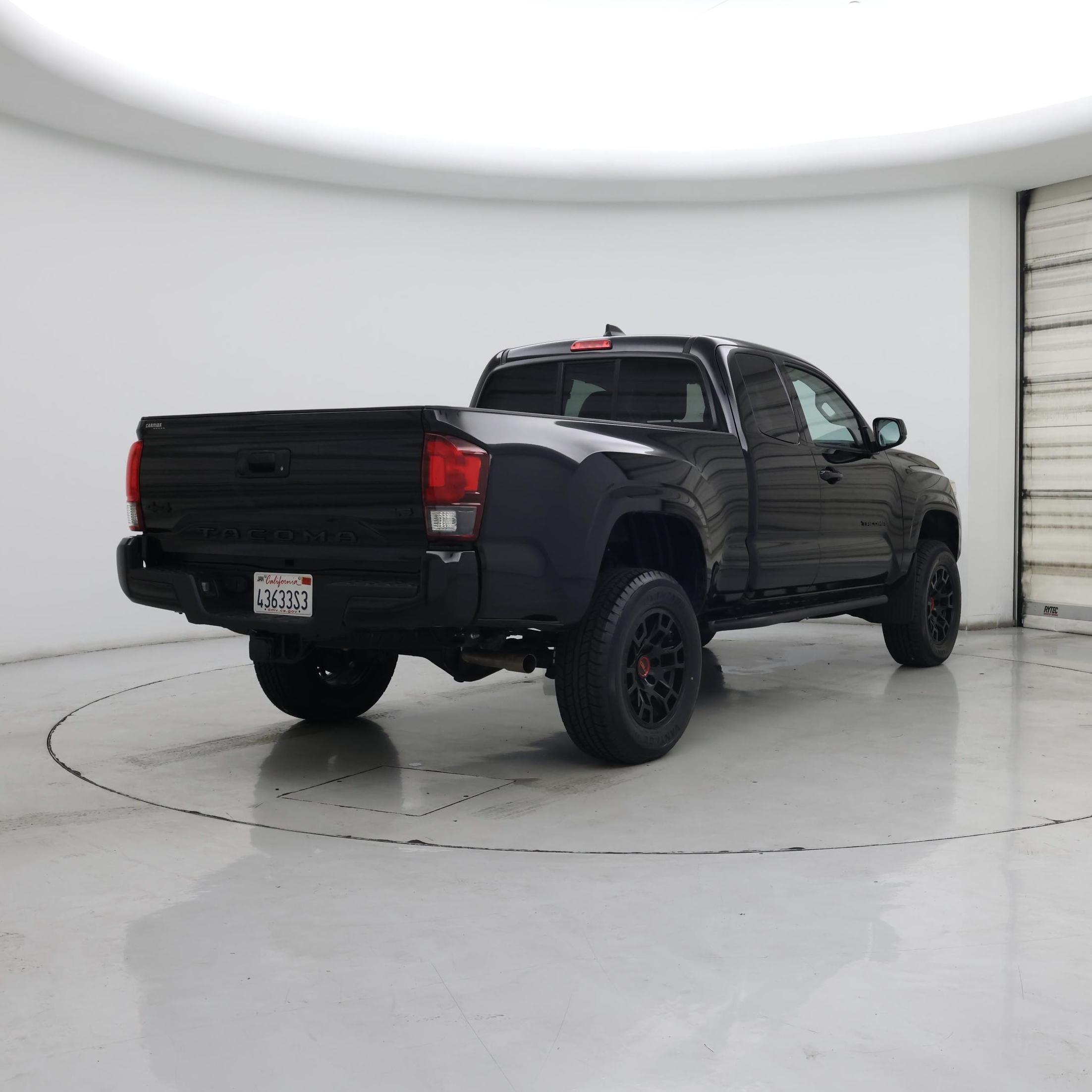 Thumbnail: 2023 Toyota Tacoma - 8