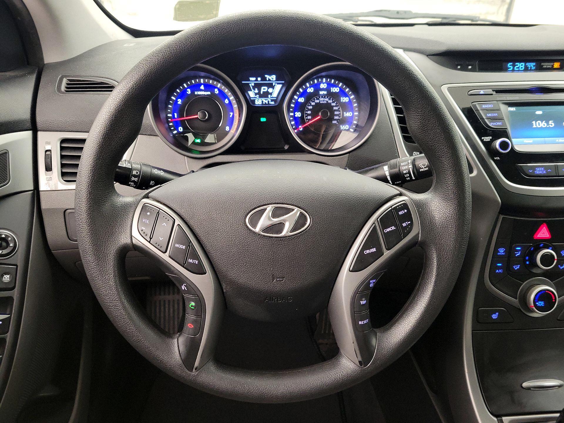 Thumbnail: 2014 Hyundai Elantra - 10