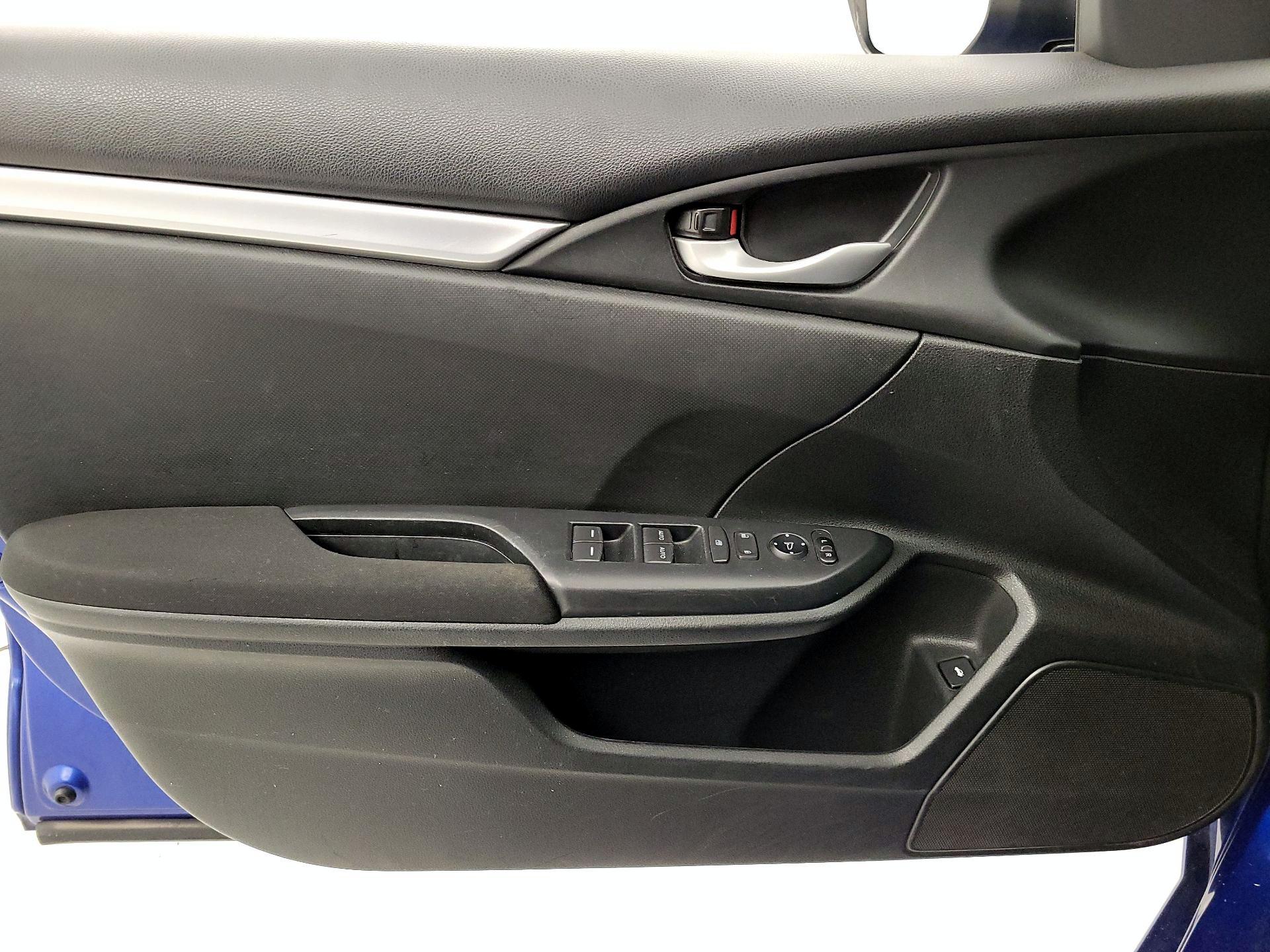 Thumbnail: 2019 Honda Civic - 12