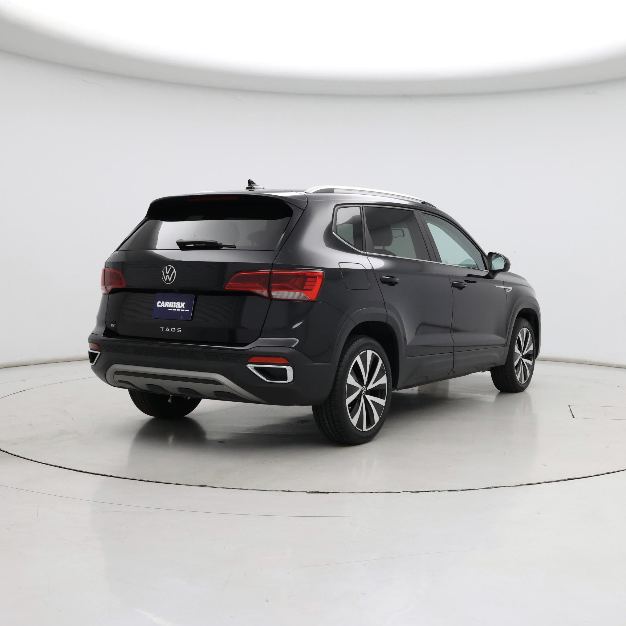 Thumbnail: 2022 Volkswagen Taos - 8