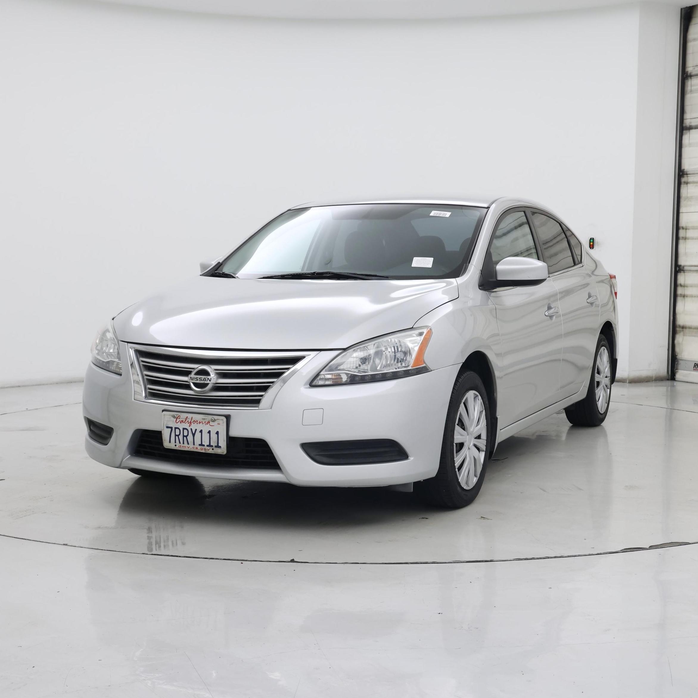 Thumbnail: 2015 Nissan Sentra - 4