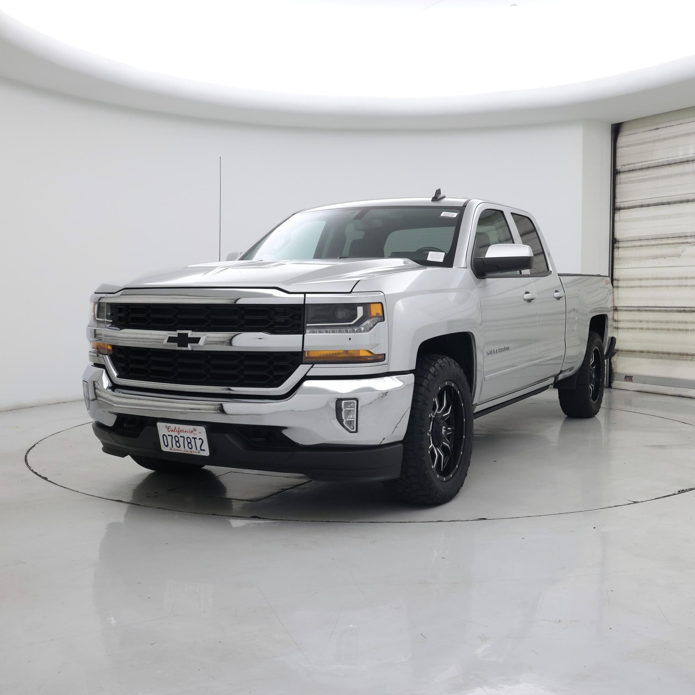 Thumbnail: 2019 Chevrolet Silverado 1500 - 4