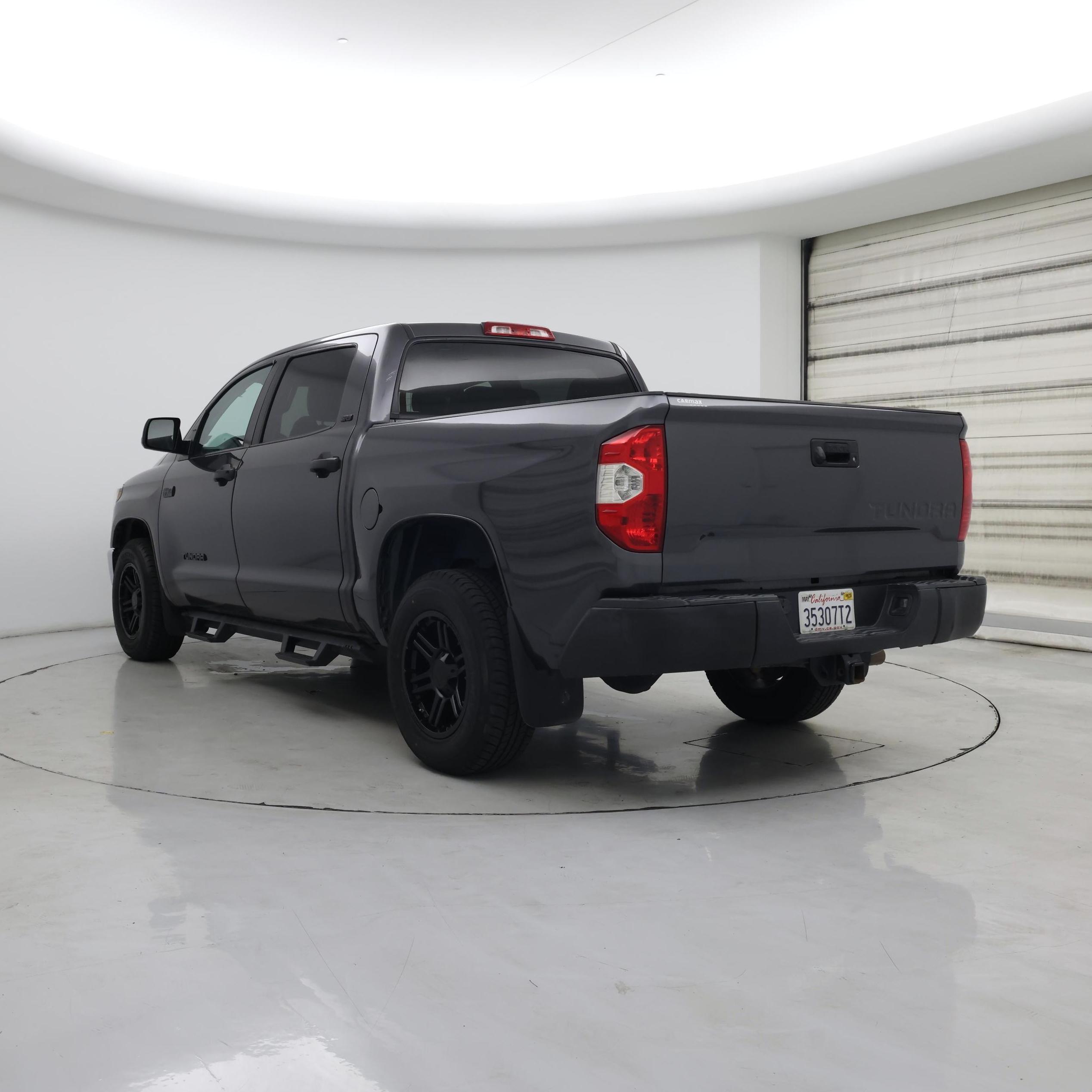 Thumbnail: 2019 Toyota Tundra - 2