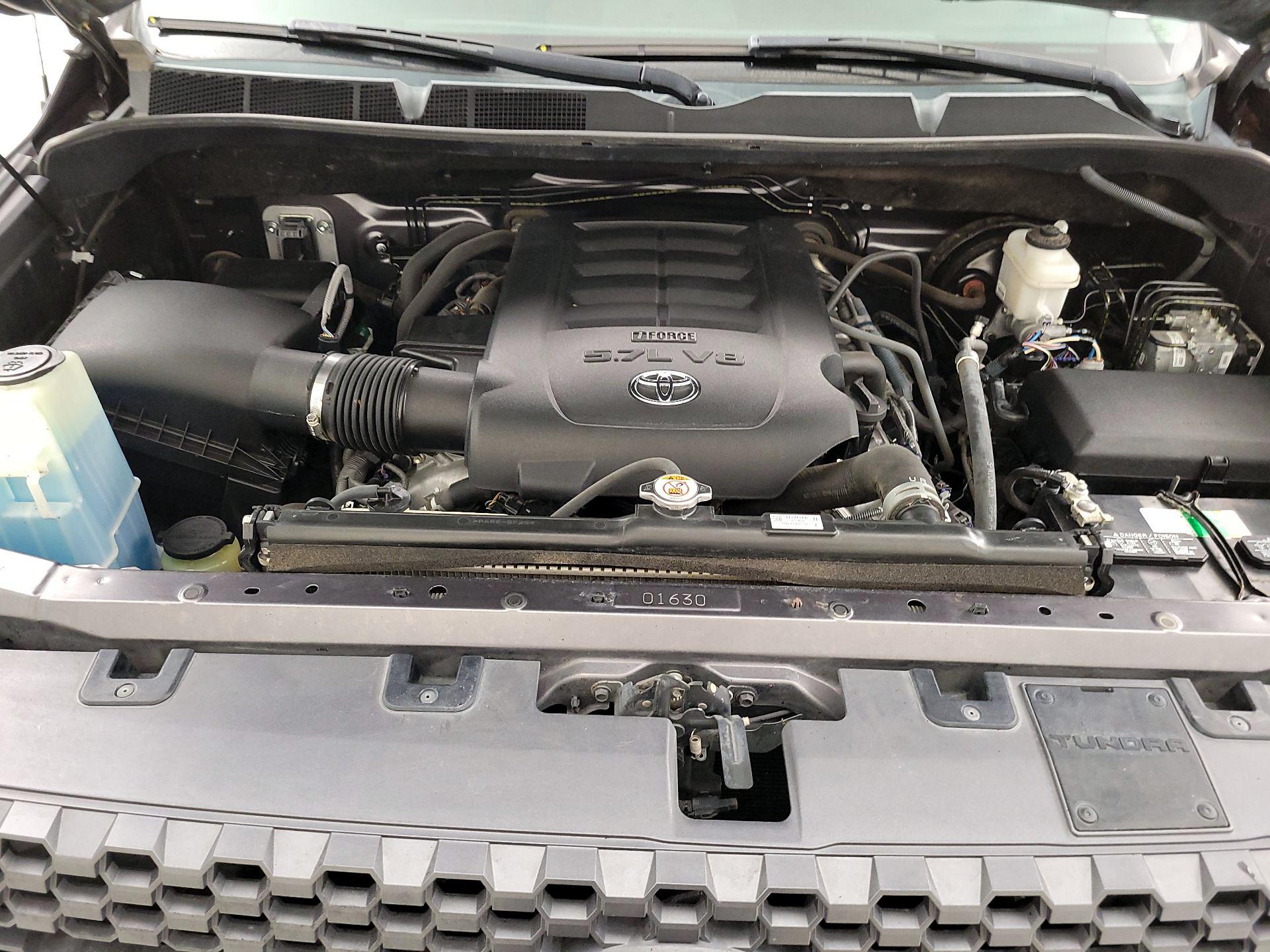 Thumbnail: 2019 Toyota Tundra - 19